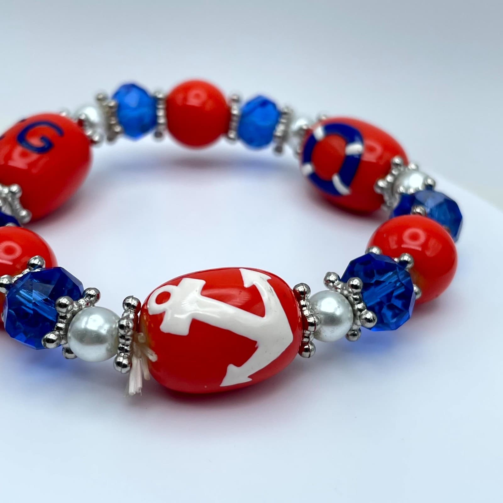 Souvenir Silver-Tone US Coast Guard Red Blue Faceted Glass Bead Stretch Bracelet - Thumbnail 5
