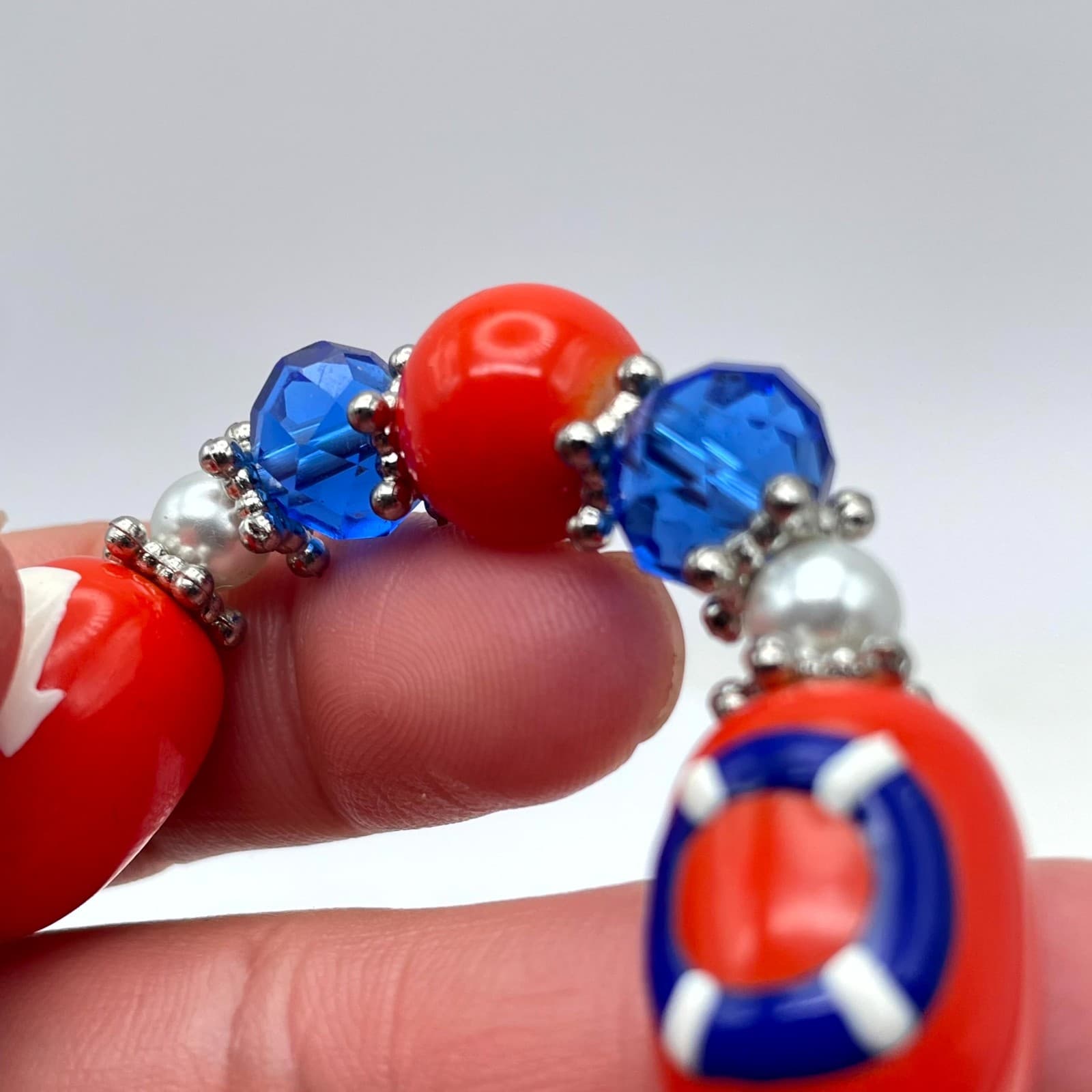 Souvenir Silver-Tone US Coast Guard Red Blue Faceted Glass Bead Stretch Bracelet - Thumbnail 10