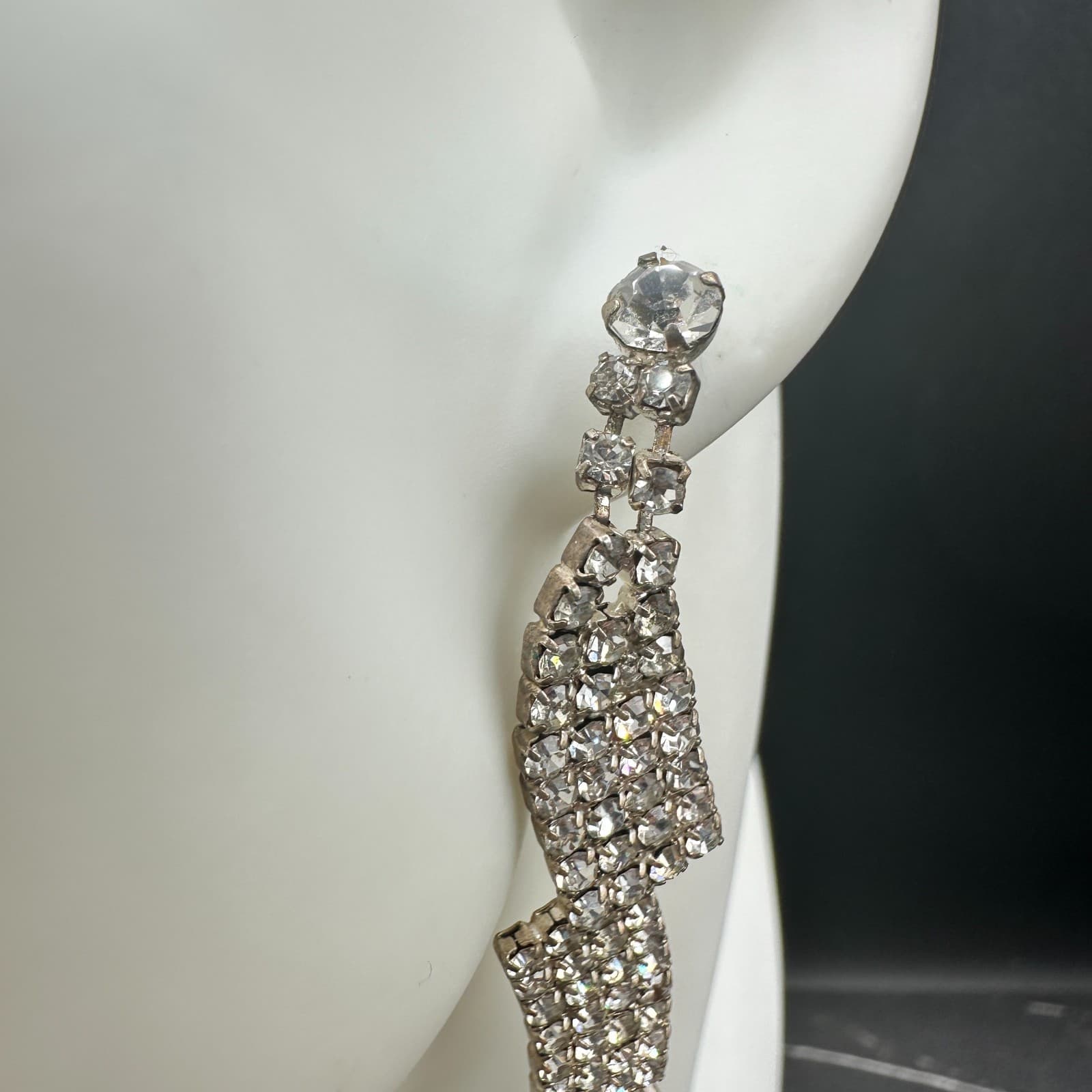 VTG Long Waterfall Earrings Clear Rhinestone Silver Tone Dangle Sparkle Party - Thumbnail 6