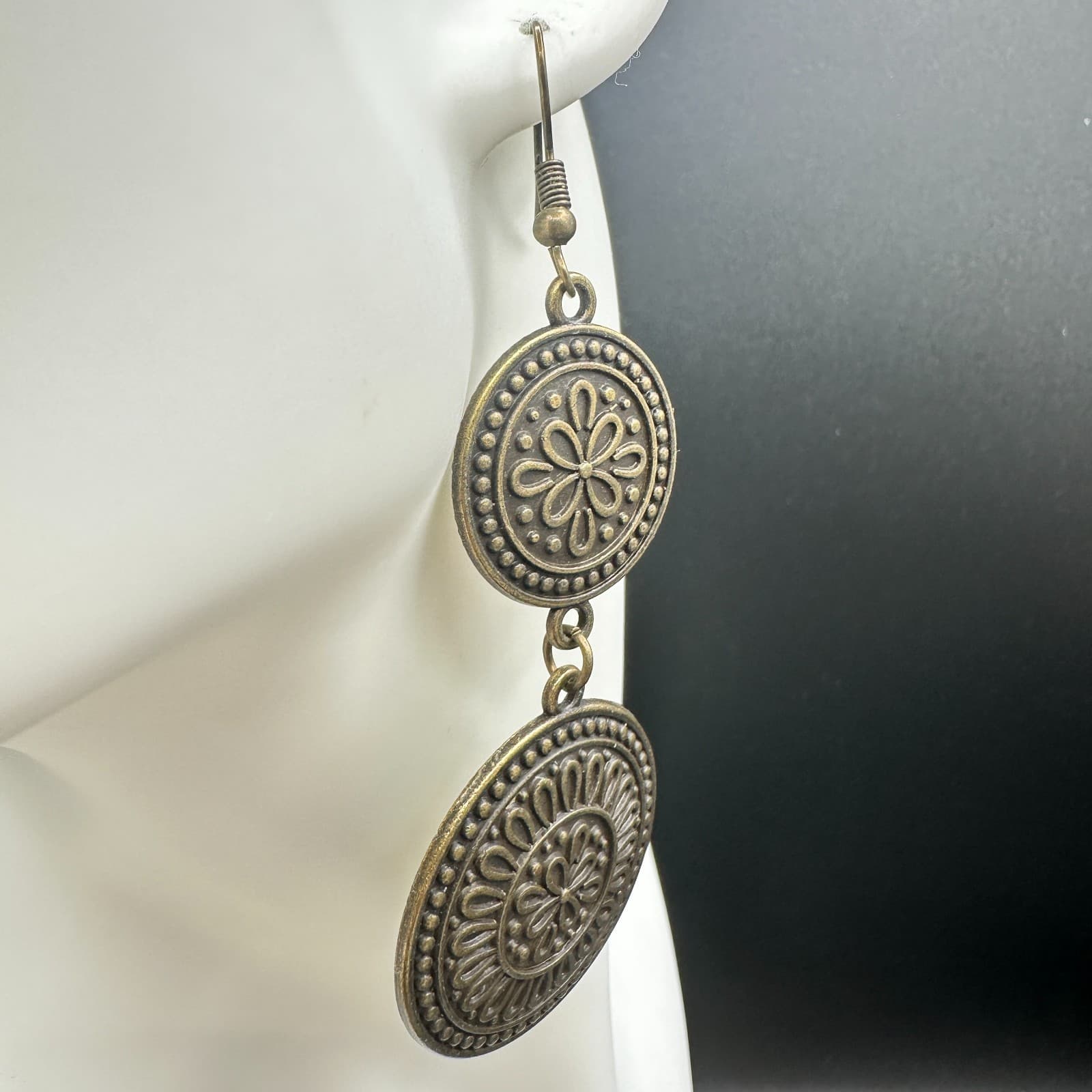 VTG 2 Tier Dangle Earrings Bronze Tone Metal Mandala Flower Disc Drop Boho Long - Thumbnail 8