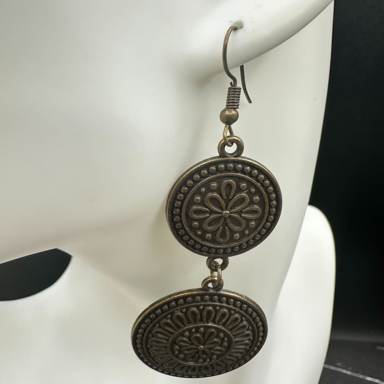 VTG 2 Tier Dangle Earrings Bronze Tone Metal Mandala Flower Disc Drop Boho Long - Thumbnail 5
