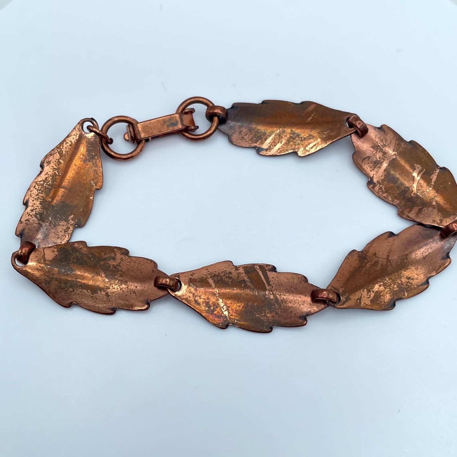 Vintage Copper-Tone Classic Mid-Century Engraved Botanical Leaf Link Bracelet - Thumbnail 3