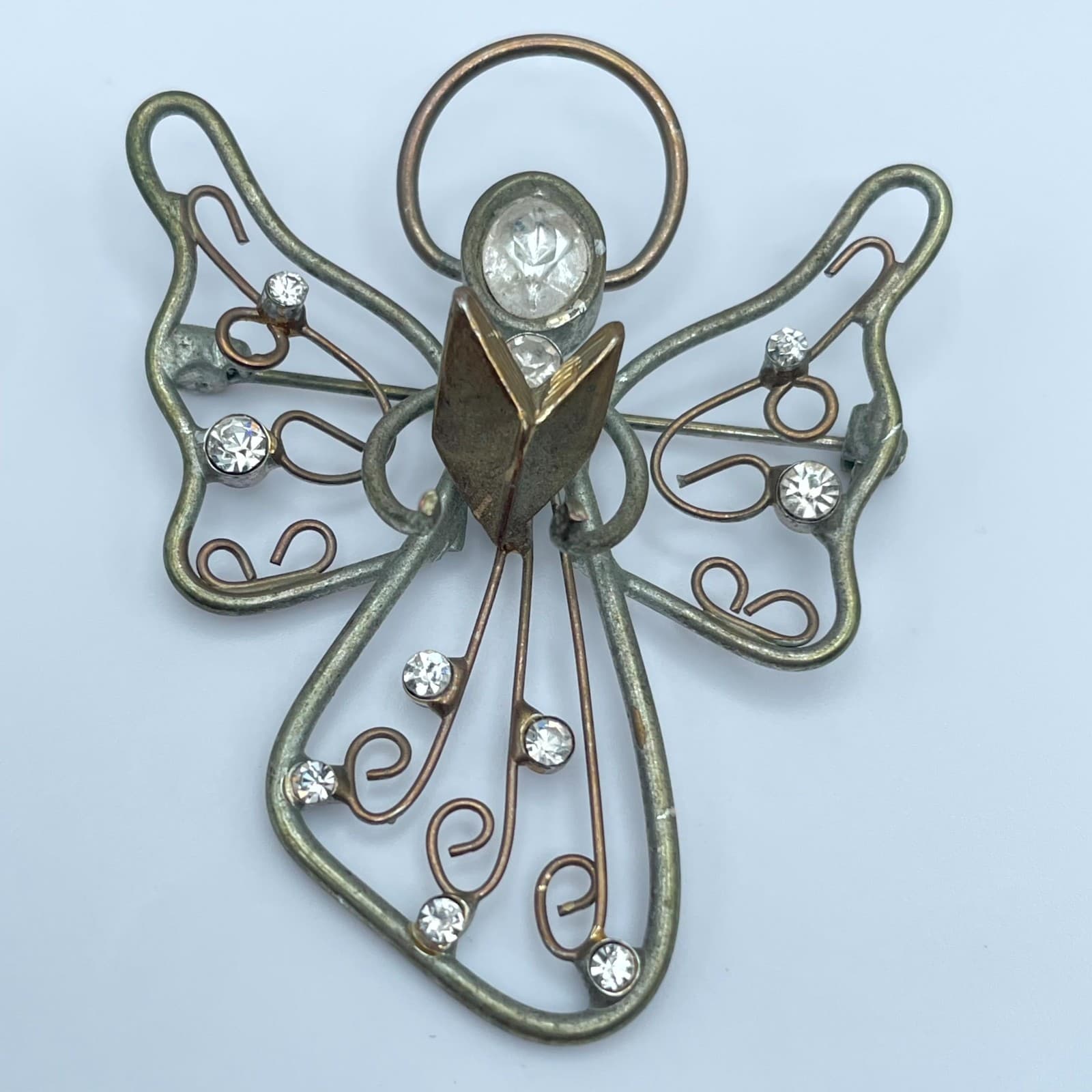 VTG Silver-Tone Engraved Metal Faceted Rhinestone Embellished Butterfly Brooch - Thumbnail 4