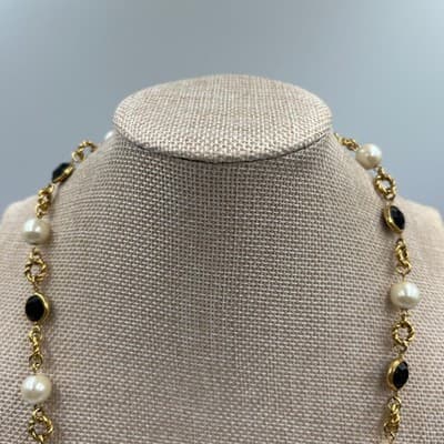 Vintage Black Stone & Faux Pearl Link Necklace Gold Tone Station Chain 22" Retro - Thumbnail 2