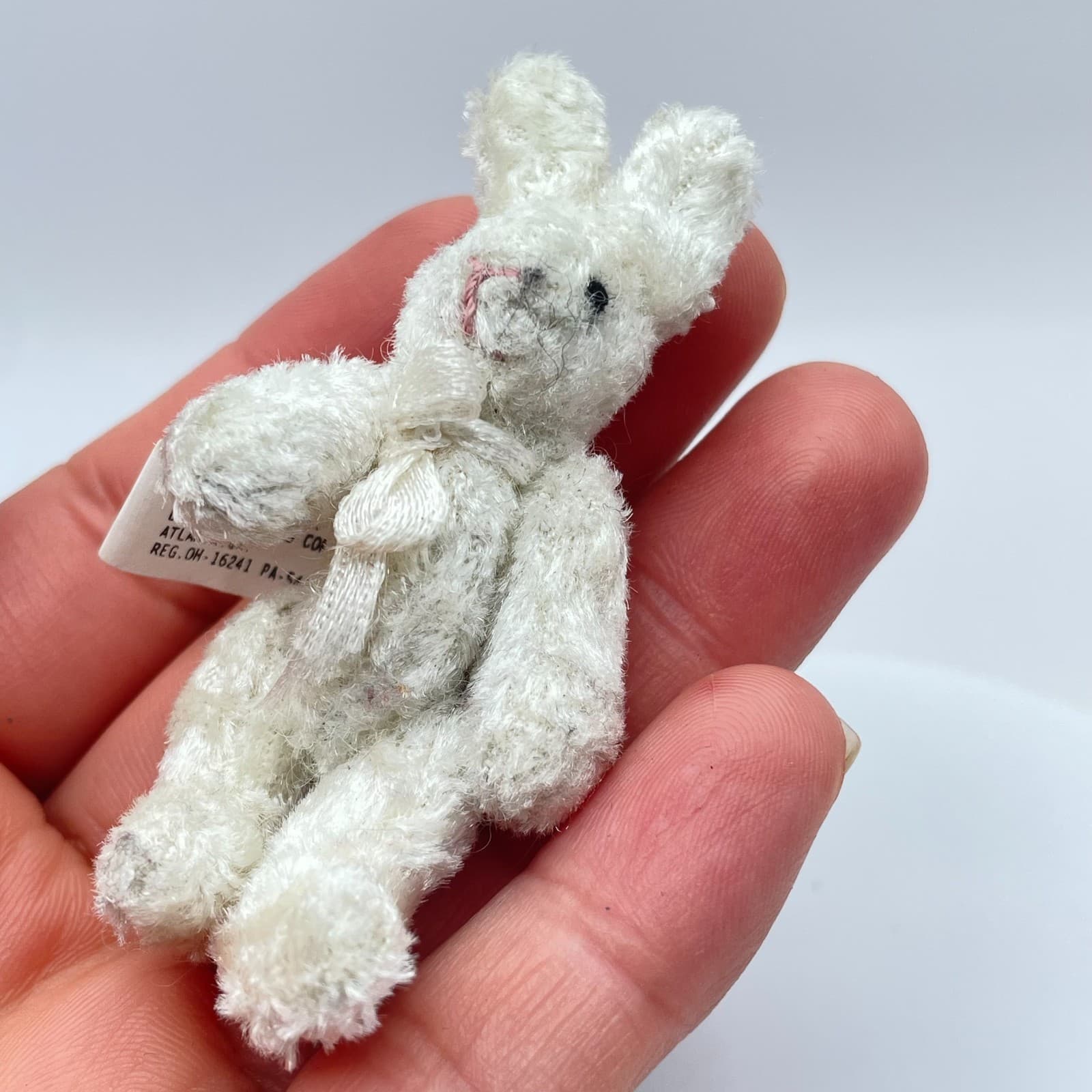 Vintage 90s Black Eye Bead Plush White Bunny Rabbit Brooch Pin Miniature Jewelry - Thumbnail 5