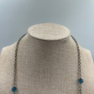 Vintage Blue Green Station Necklace Faceted Glass Beads Silver Tone Chain 18" - Thumbnail 2