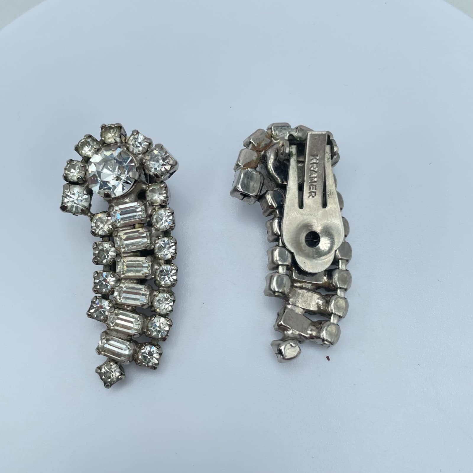 Vintage 90s Kramer Clear Rhinestone Dangle Earrings Silver Tone Women's Jewelry - Thumbnail 2