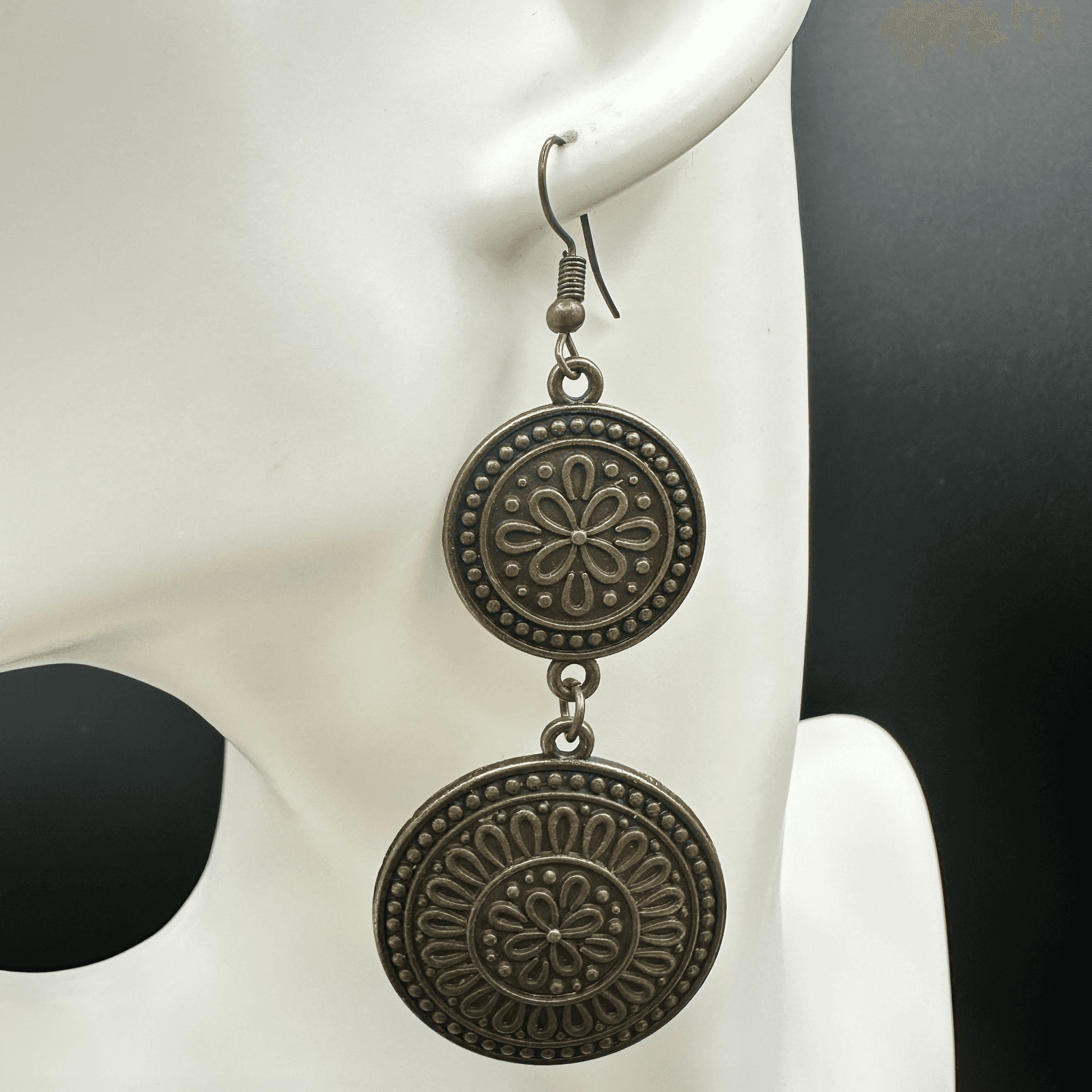 VTG 2 Tier Dangle Earrings Bronze Tone Metal Mandala Flower Disc Drop Boho Long - Thumbnail 3
