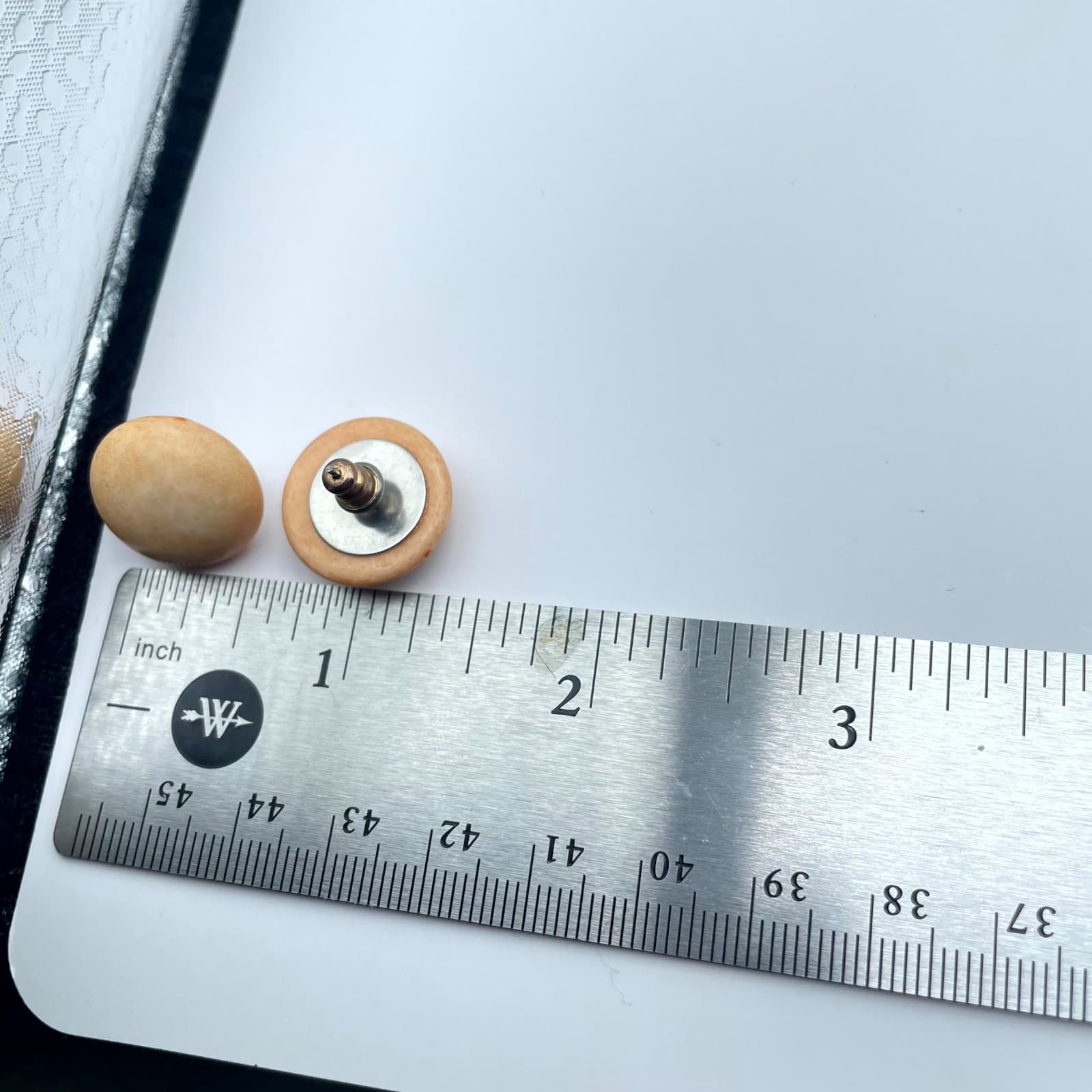 Vintage Circa 1980s Peach Spattered Classic Lucite Cabochon Button Stud Earrings - Thumbnail 3