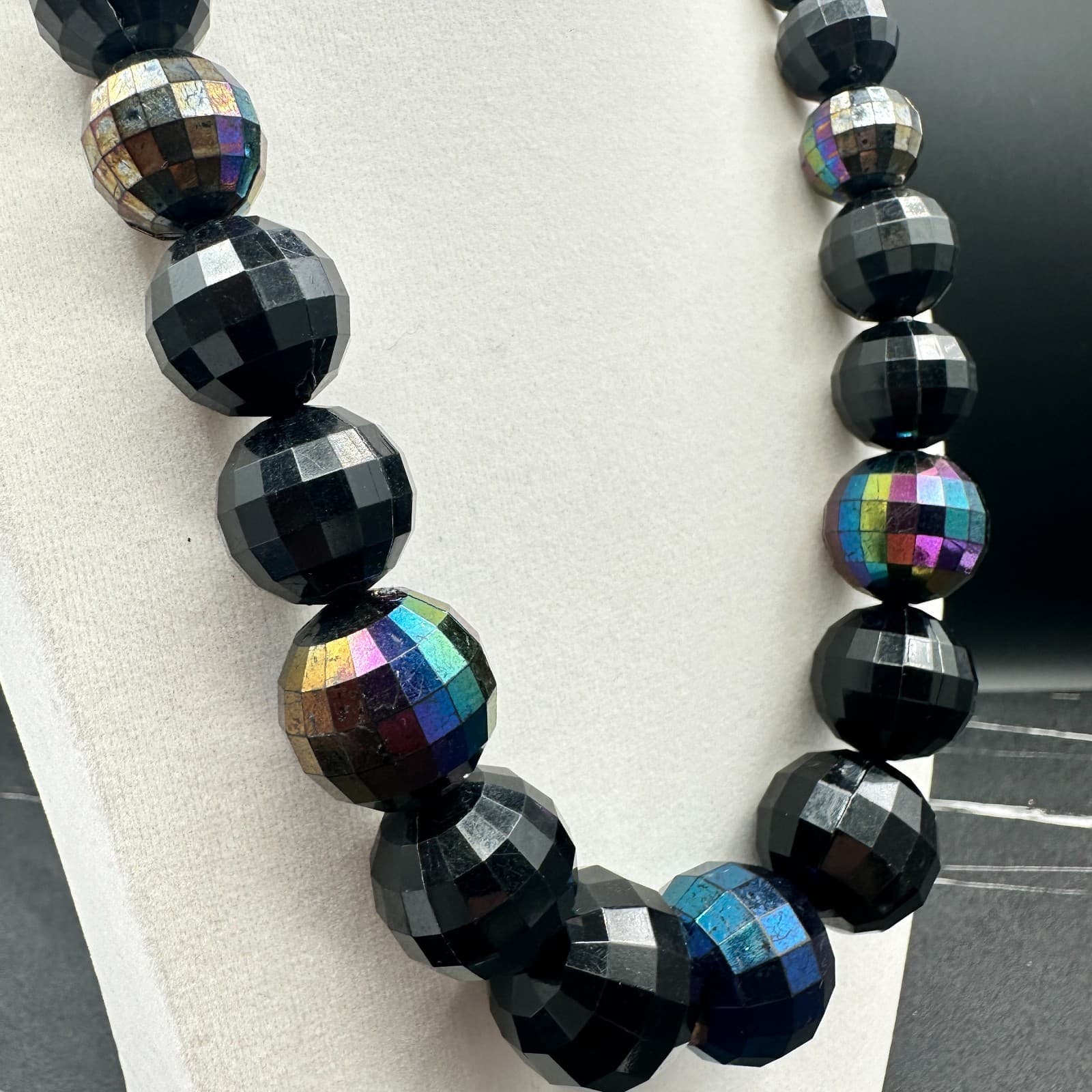 Vintage Faceted Black Iridescent AB Bead Necklace Choker Statement 22 in - Thumbnail 5