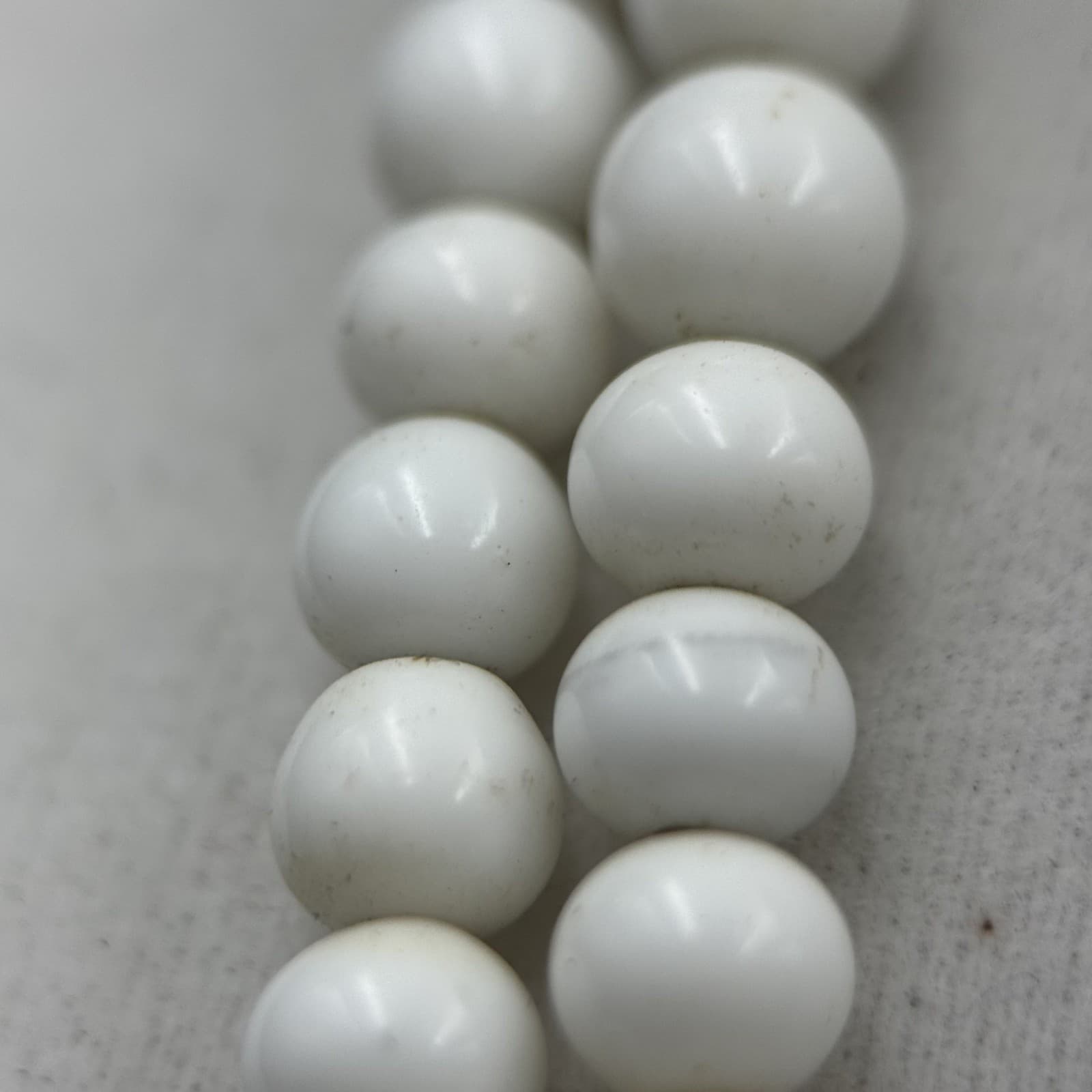 Vintage White Beaded Long Strand Necklace Minimalist Layering Piece - Thumbnail 10