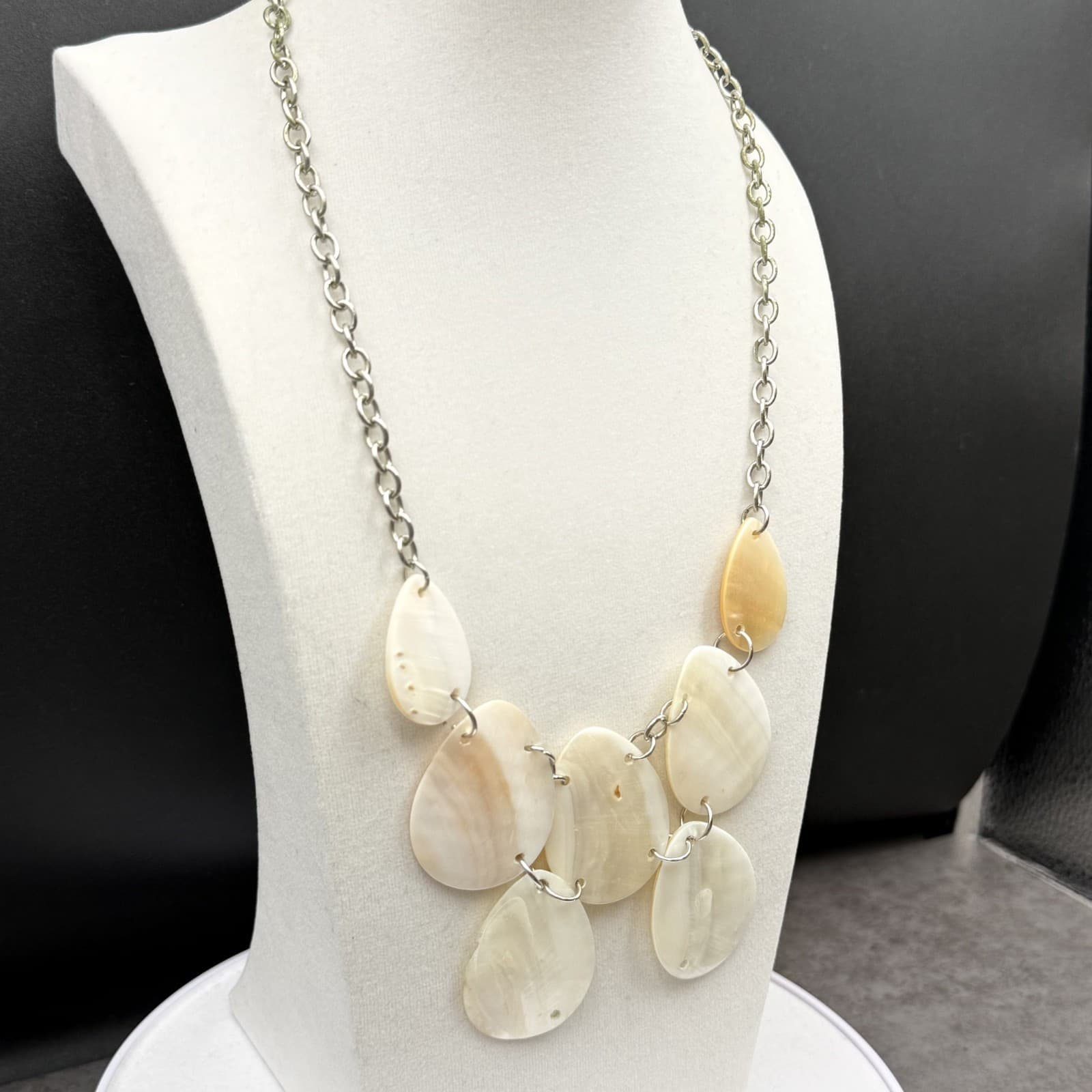 Vintage Cream Mother of Pearl Teardrop Bib Necklace Boho Statement - Thumbnail 10