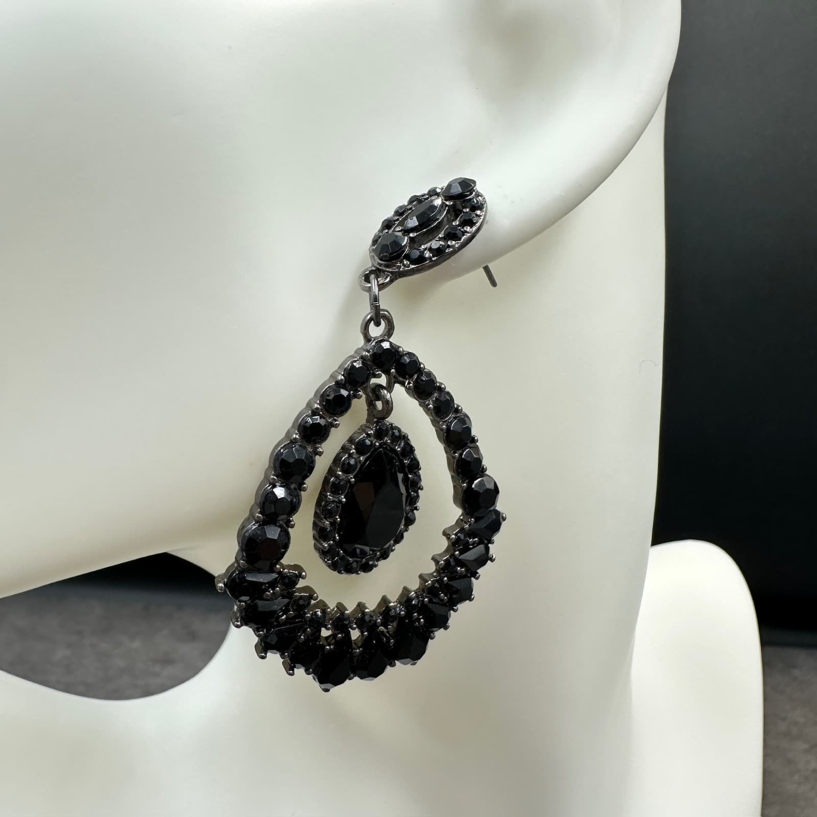 RSVP Black Rhinestone Gunmetal Statement Chandelier Drop Earrings - Thumbnail 2