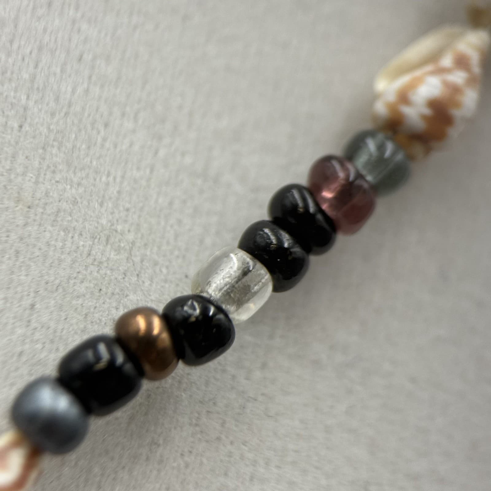 Vintage Multi-Color Shell & Glass Bead Layered Necklace Boho Y2K - Thumbnail 8