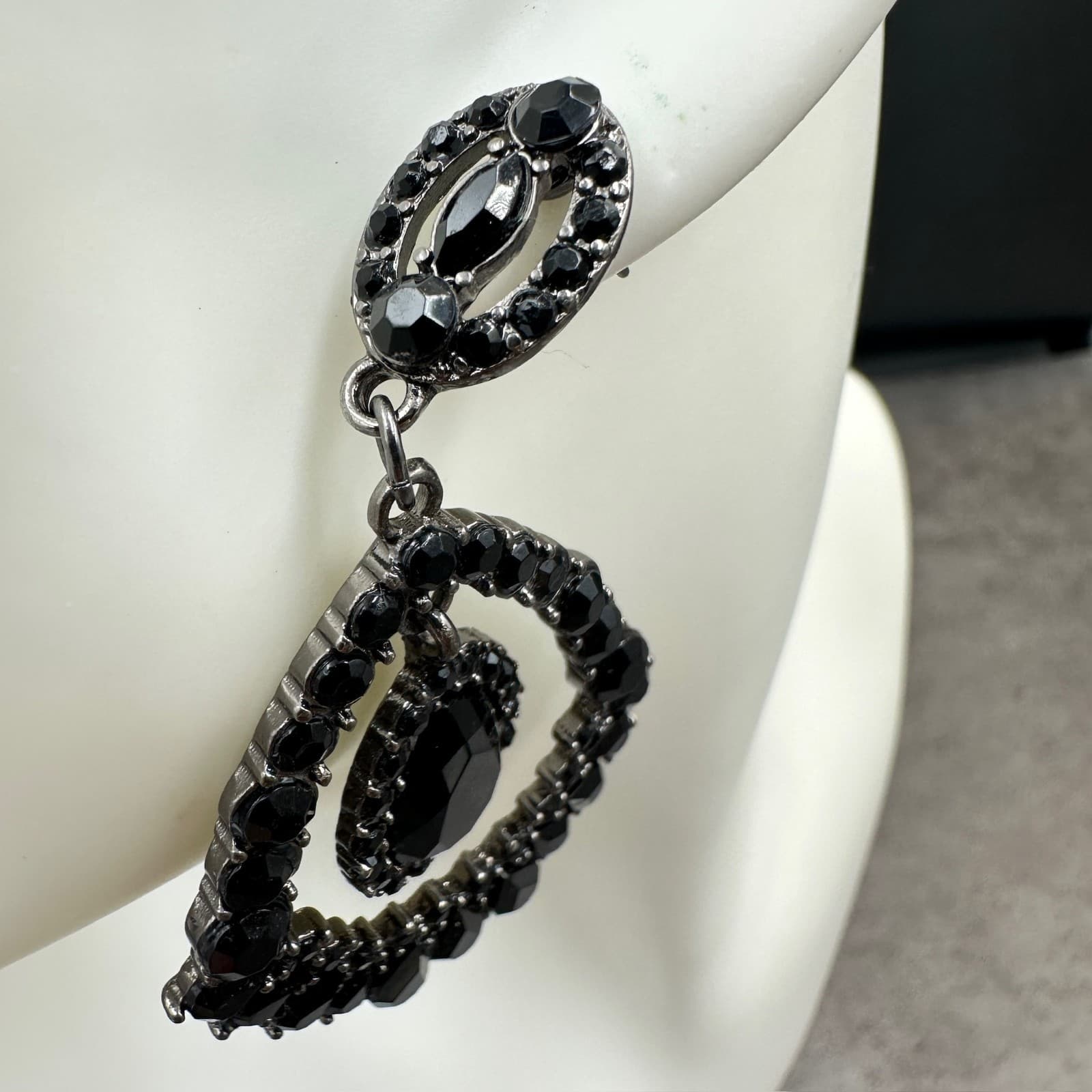 RSVP Black Rhinestone Gunmetal Statement Chandelier Drop Earrings - Thumbnail 4