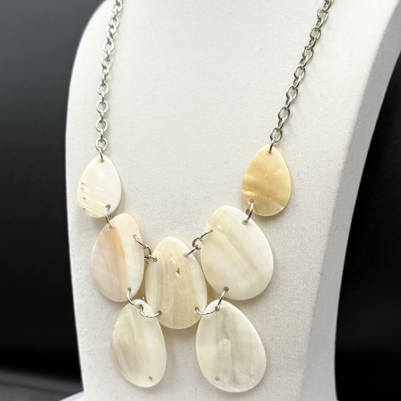 Vintage Cream Mother of Pearl Teardrop Bib Necklace Boho Statement - Thumbnail 6