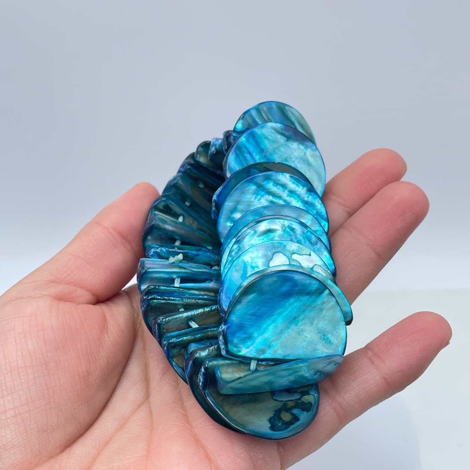 Nautical-Themed Elastic Cord Blue Iridescent Abalone Shell Tile Stretch Bracelet - Thumbnail 6