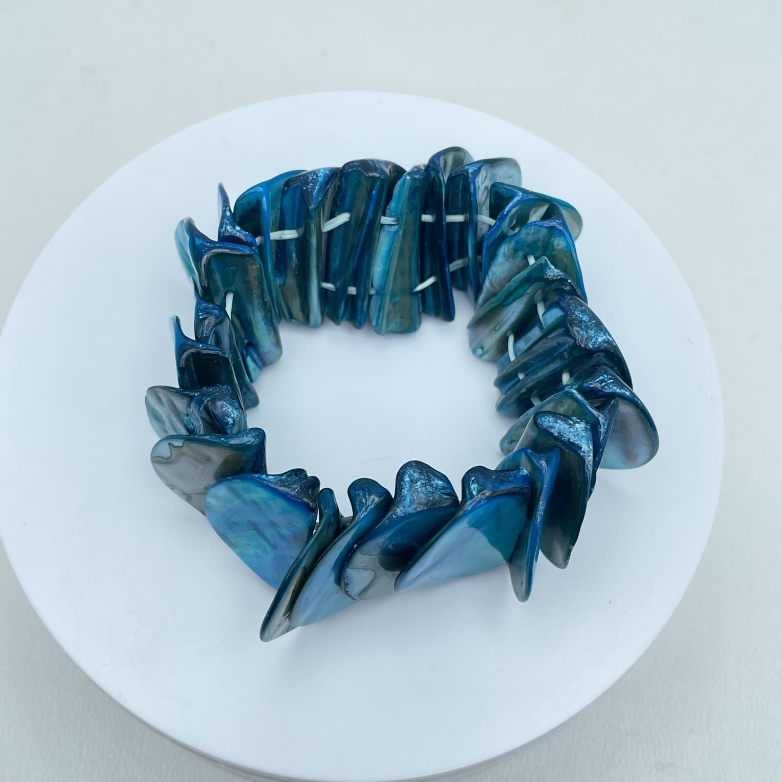 Nautical-Themed Elastic Cord Blue Iridescent Abalone Shell Tile Stretch Bracelet - Image 1