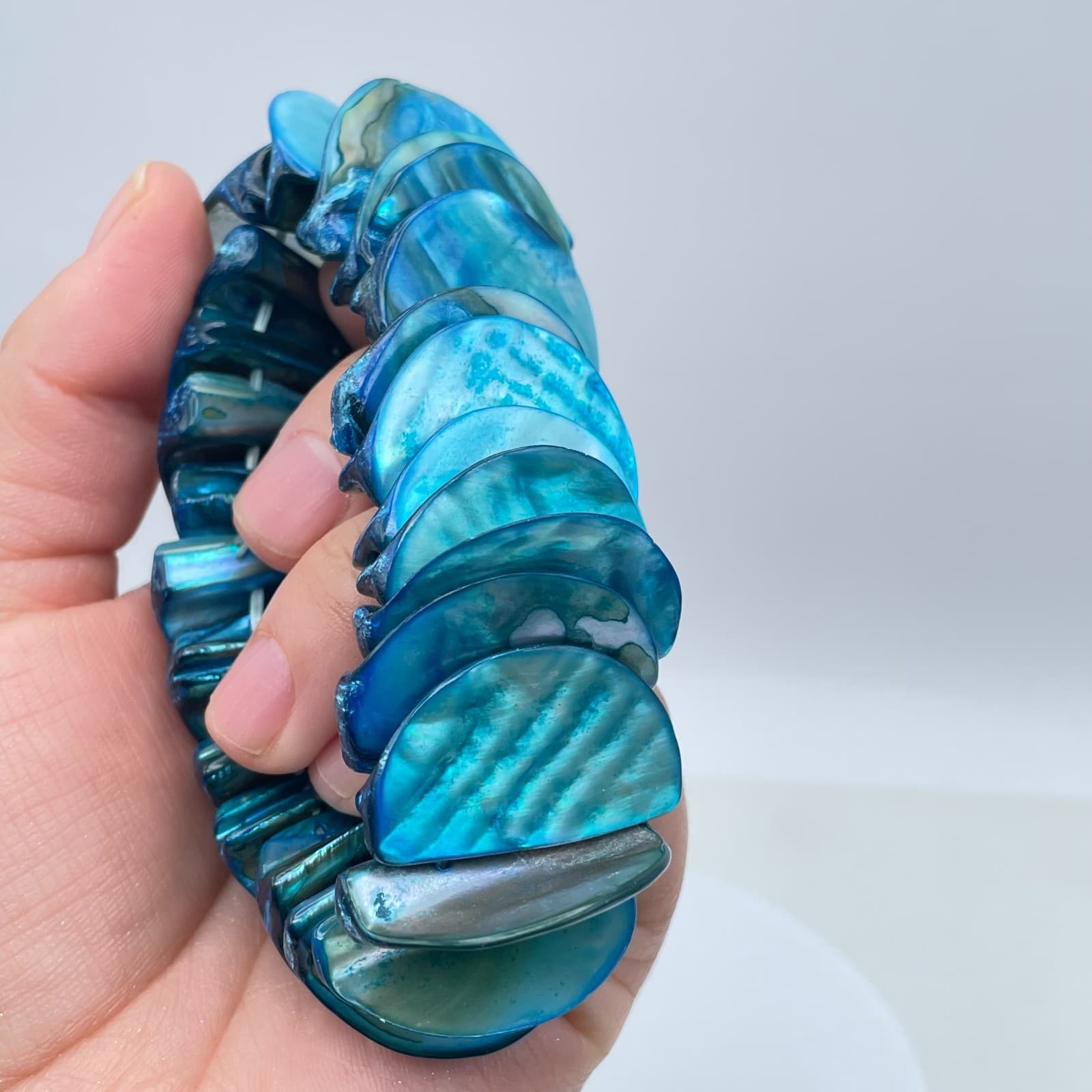 Nautical-Themed Elastic Cord Blue Iridescent Abalone Shell Tile Stretch Bracelet - Thumbnail 8