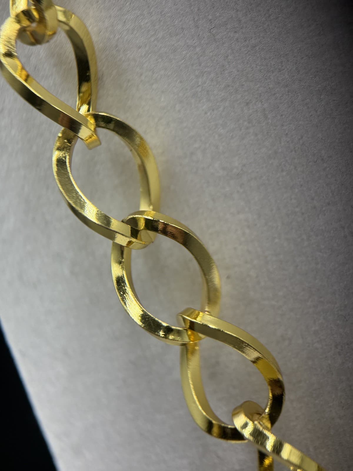 Vintage Gold-Tone Oval Link Chain Necklace Chunky Statement Stainless Steel - Thumbnail 8