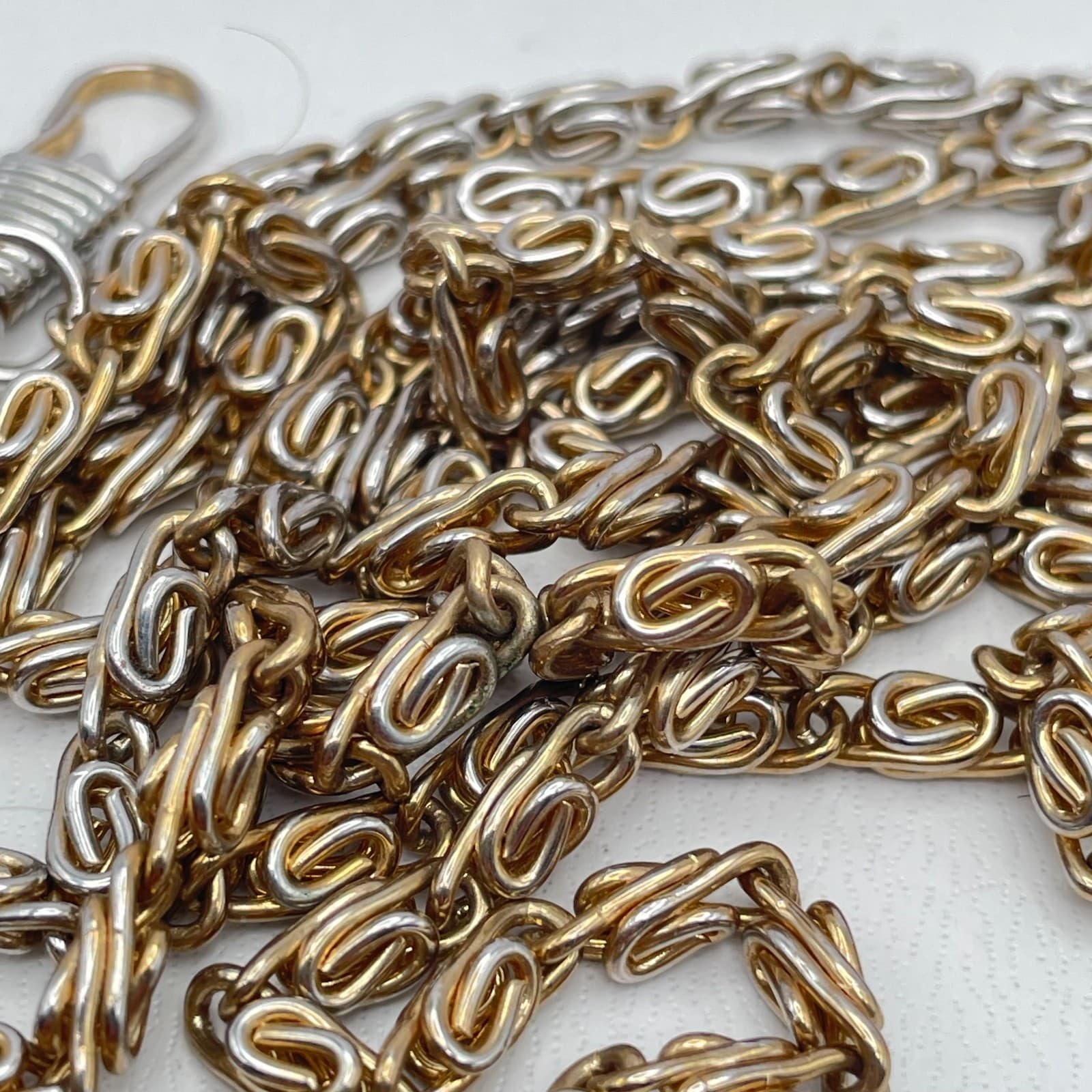 Vintage Two-Tone Classic Fashion Scroll Link Chain Buckle Fastener Necklace - Thumbnail 5