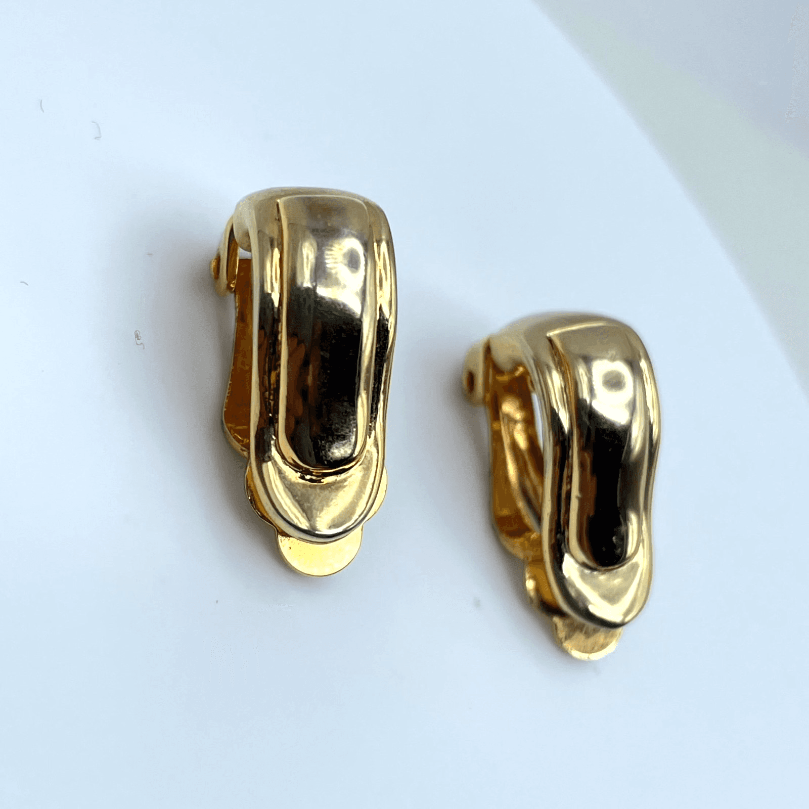 Vintage Gold-Tone Classic Fashion Hollow Pierced Ladies J-Hoop Clip-On Earrings - Image 1