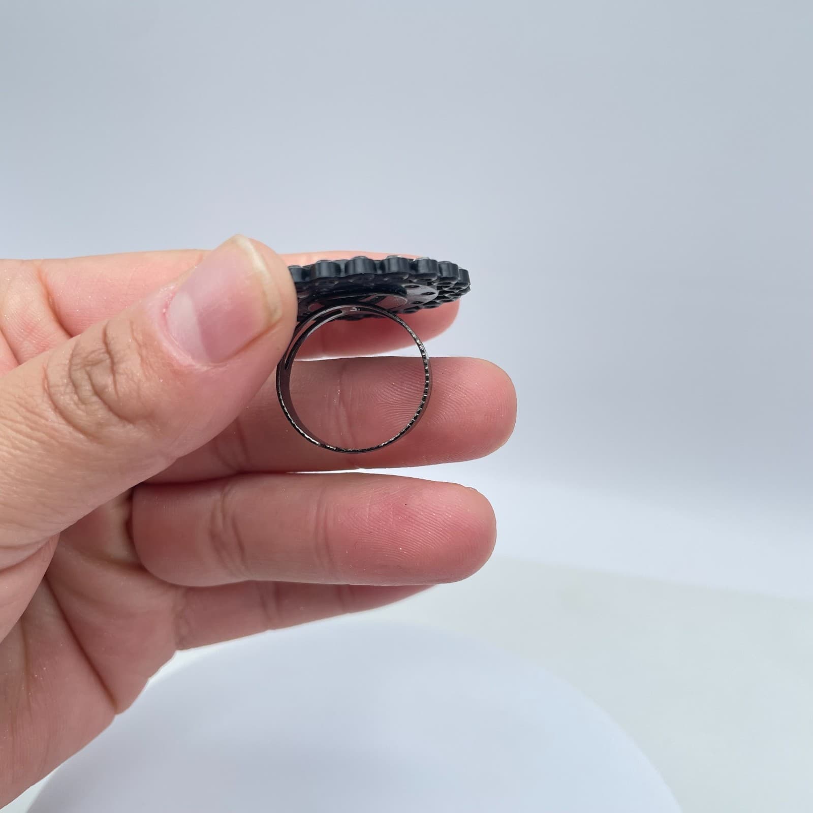 Vintage Black Pop Art Faceted Glass Edge Hardware Victorian kitsch Halo Ring - Thumbnail 10