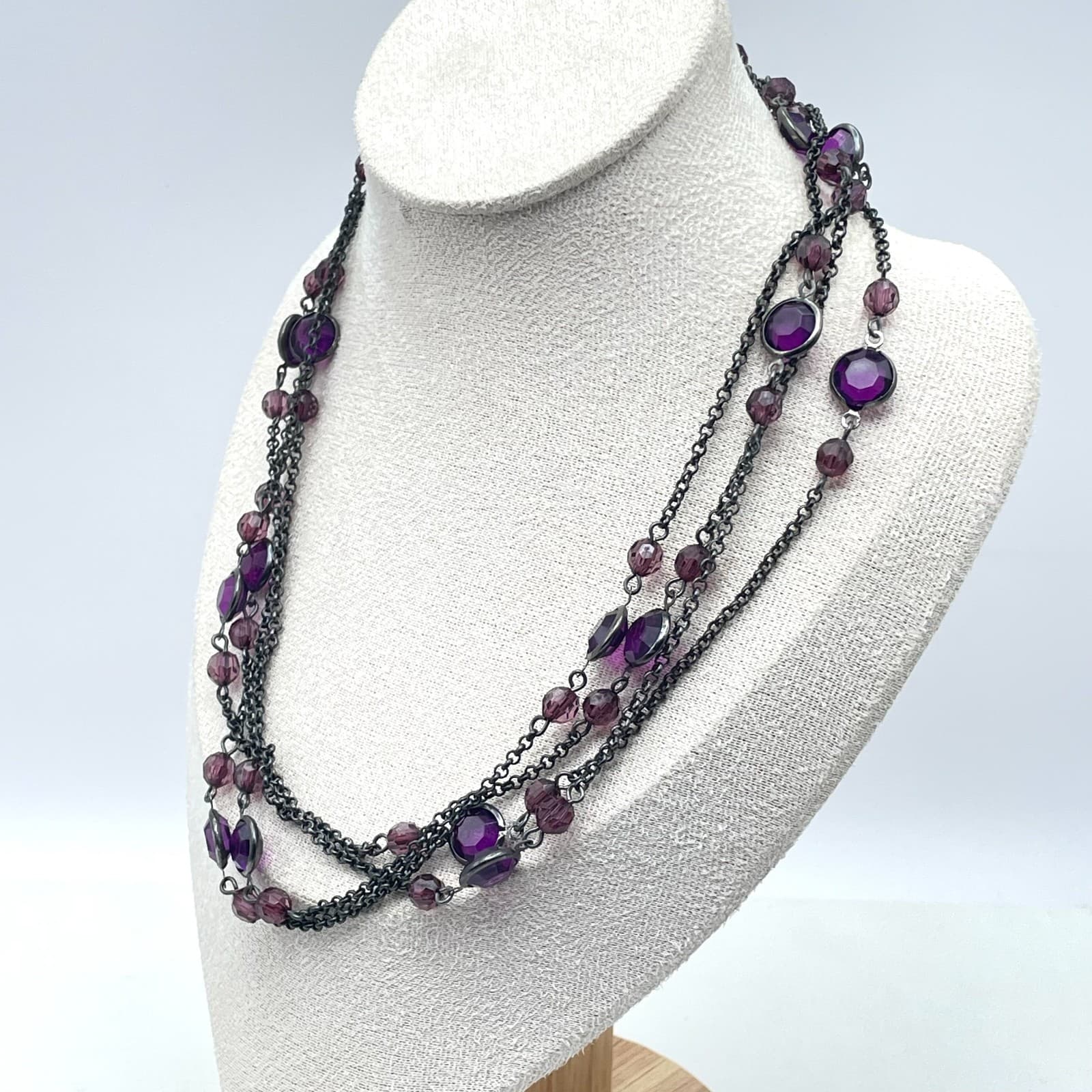 VTG Gunmetal-Tone Rolo Chain Purple Faceted Bezel Glass Beads Station Necklace - Thumbnail 4