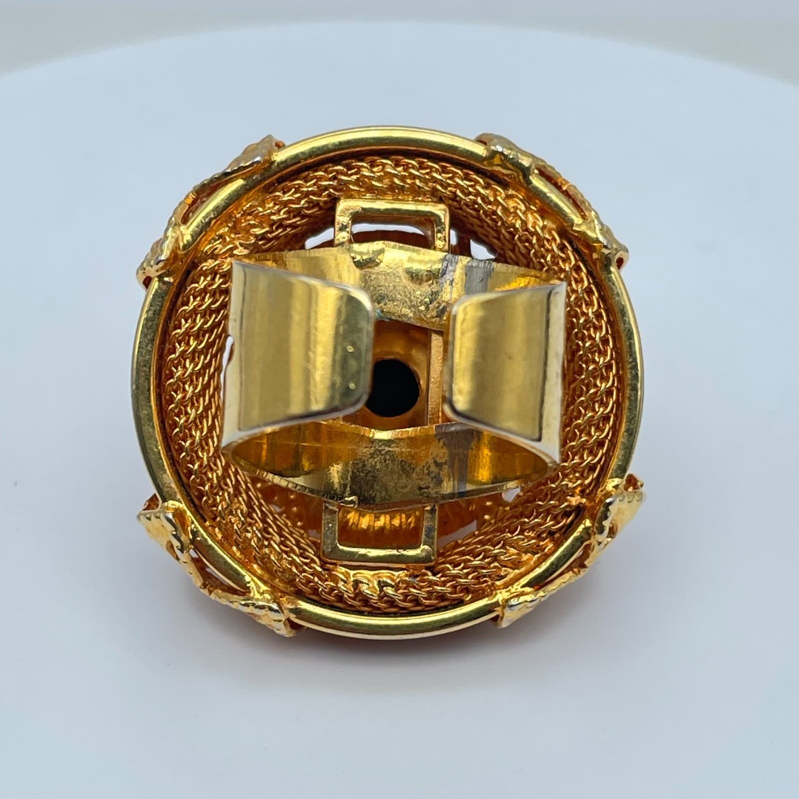 VTG Gold-Tone Mesh Chain Abstract Open Spherical Petal Floral Statement Ring - Thumbnail 4