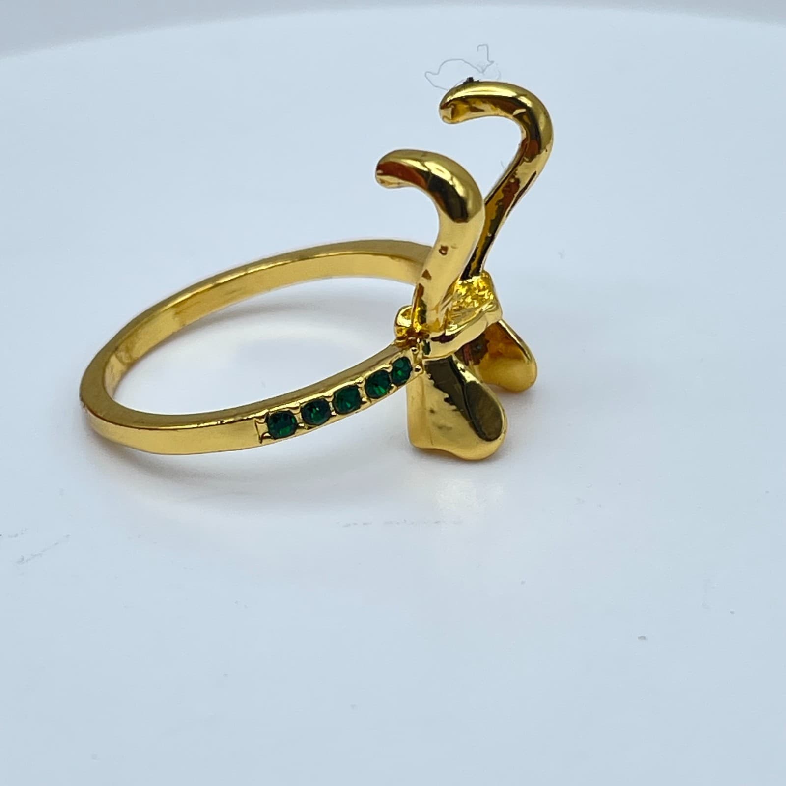 First Thor Gold-Tone Green Faceted Flush Glass Beads Loki Helmet-Inspired Ring - Thumbnail 8