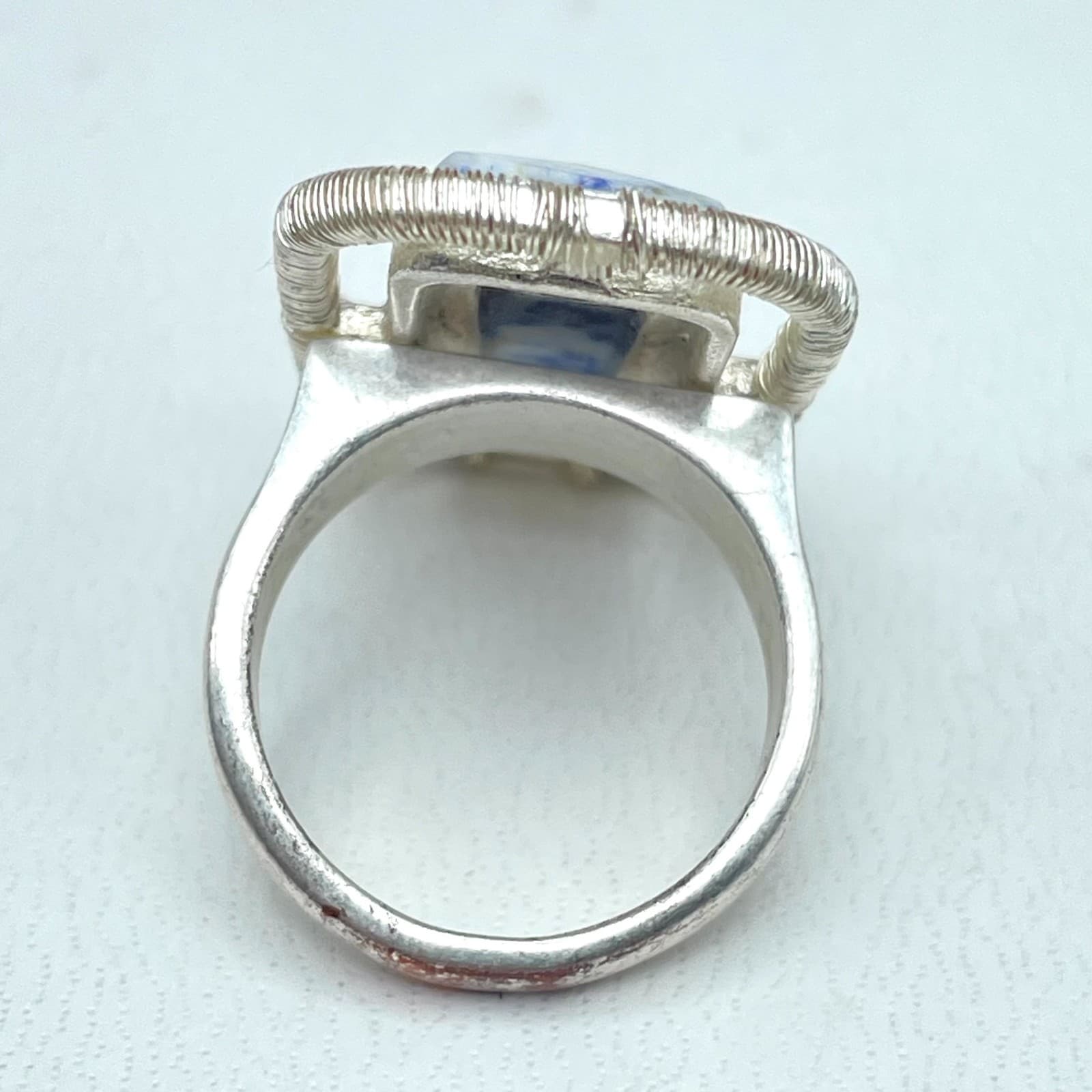 Retro Silver-Tone Blue White Rectangular Scheelite Top Wire-Wrapped Details Ring - Thumbnail 4