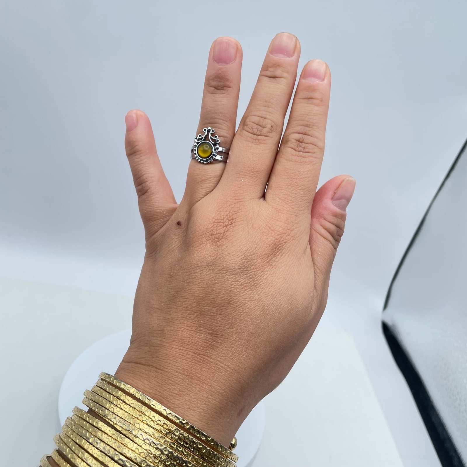 Vintage Silver-Tone Amber-Color Bead Ornate Filigree Split-Shank Band Ring - Thumbnail 9