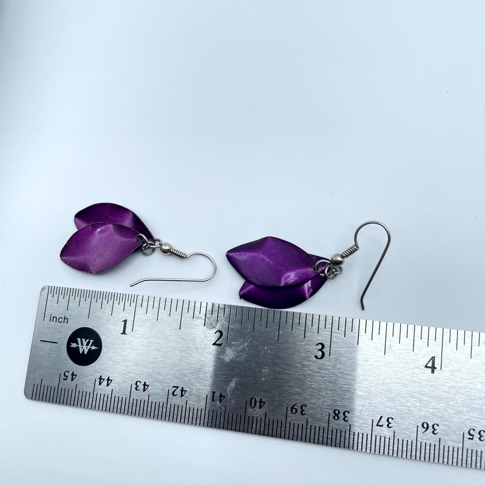 Vintage Silver-Tone Classic Purple Metal Curved Leaf Dangle French Hook Earrings - Thumbnail 2