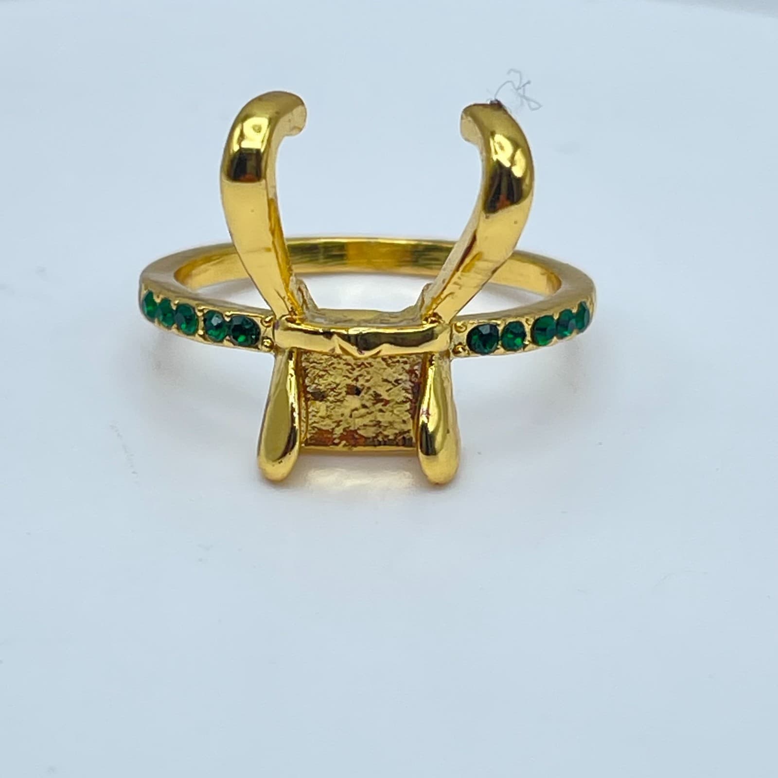 First Thor Gold-Tone Green Faceted Flush Glass Beads Loki Helmet-Inspired Ring - Thumbnail 9