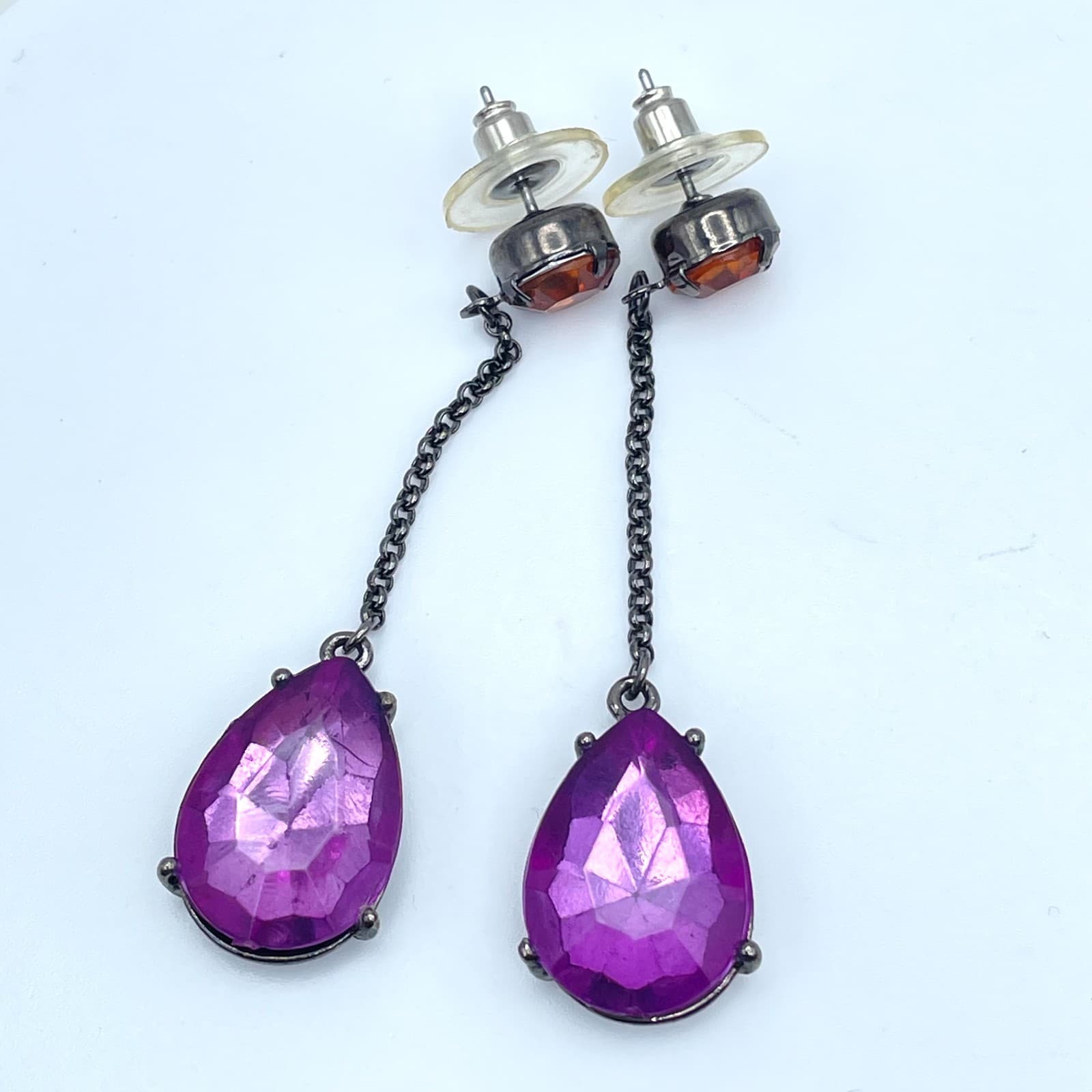 Vintage Gunmetal-Tone Prong Faceted Glass Purple Teardrop Beads Dangle Earrings - Image 1