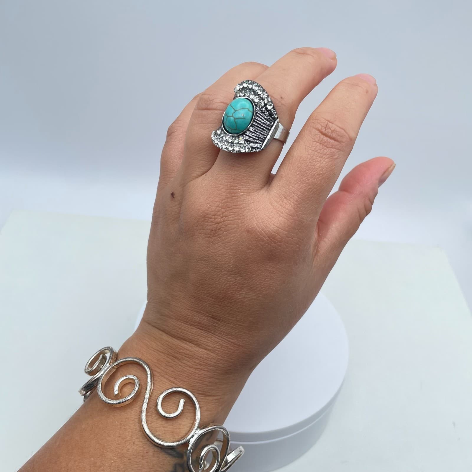 Silver-Tone Oxidize Metal Pave Clear Rhinestone Oval Turquoise Statement Ring - Thumbnail 7