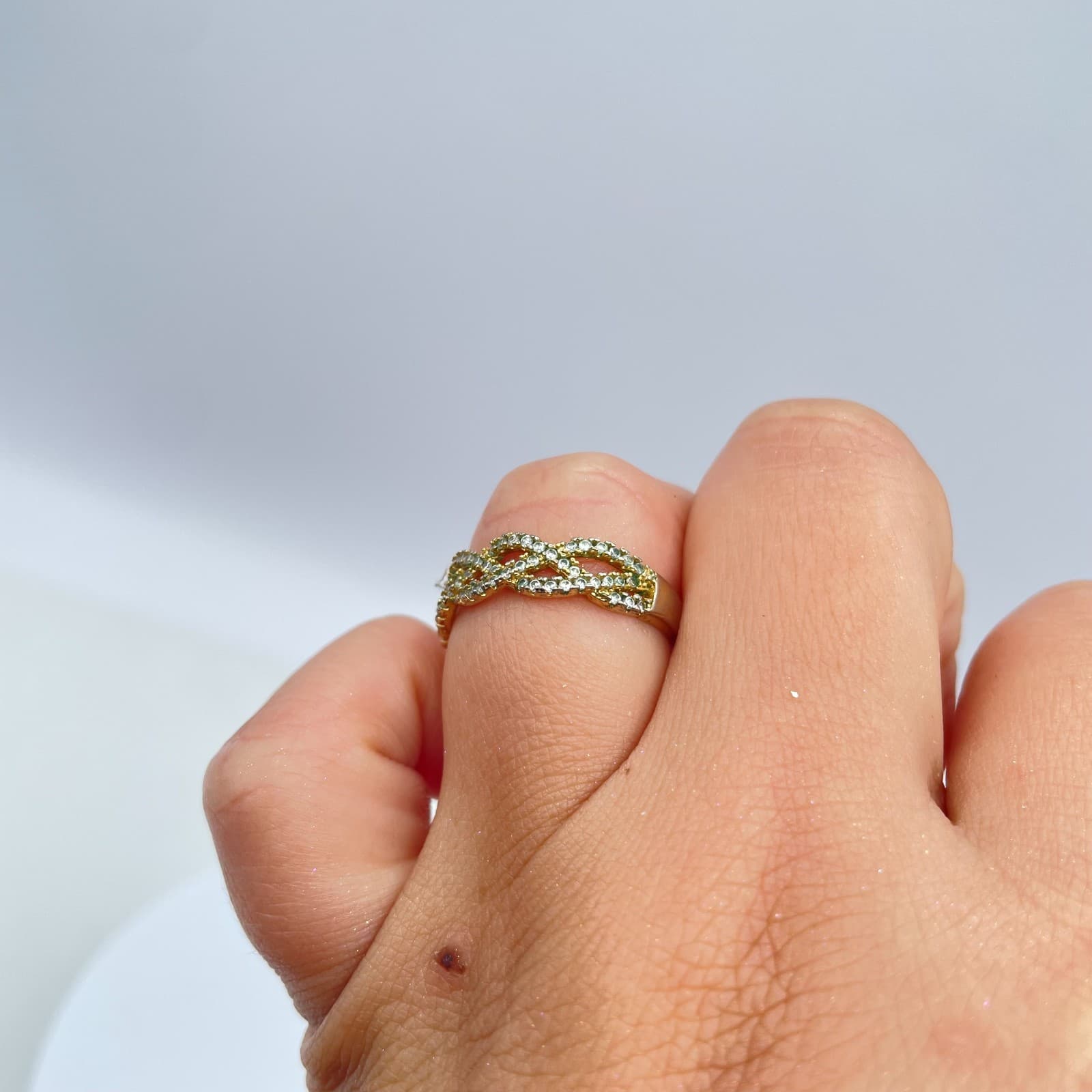 Classic Gold-Tone Clear Rhinestone Twist Entwined Infinity Band Wedding Ring - Thumbnail 9