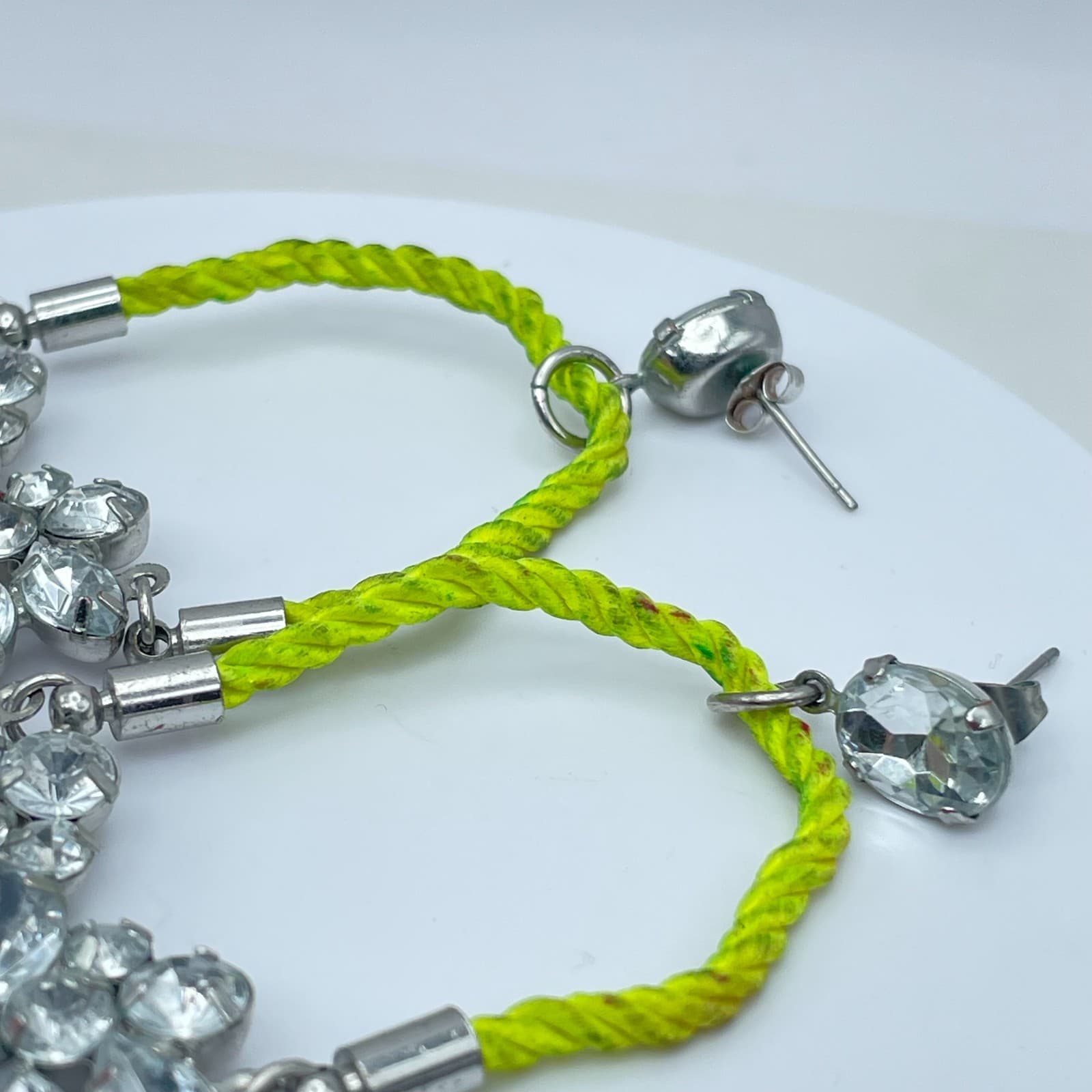 Silver-Tone Neon Green Cord Wing-Shape Clear Rhinestones Statement Drop Earrings - Thumbnail 6