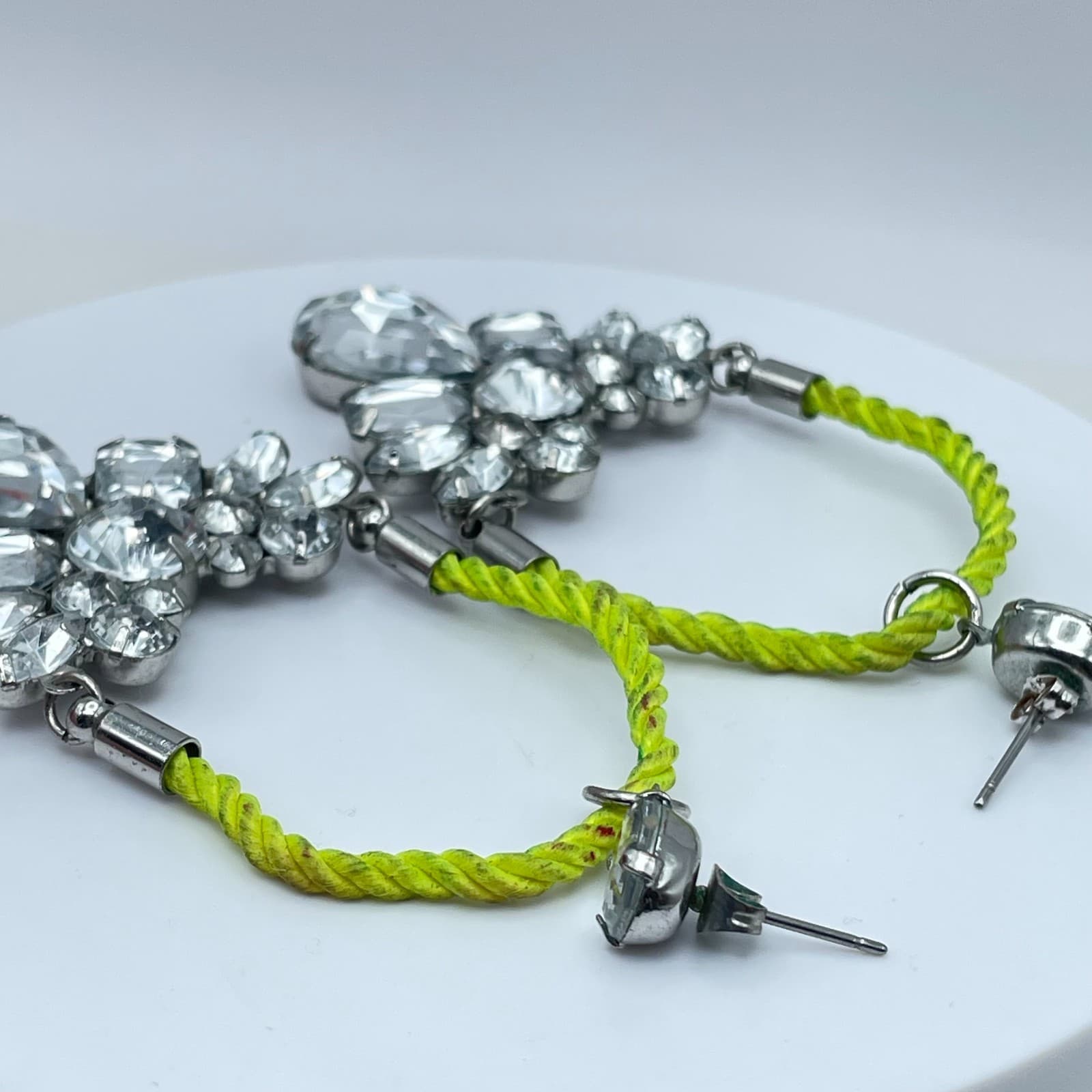 Silver-Tone Neon Green Cord Wing-Shape Clear Rhinestones Statement Drop Earrings - Thumbnail 7