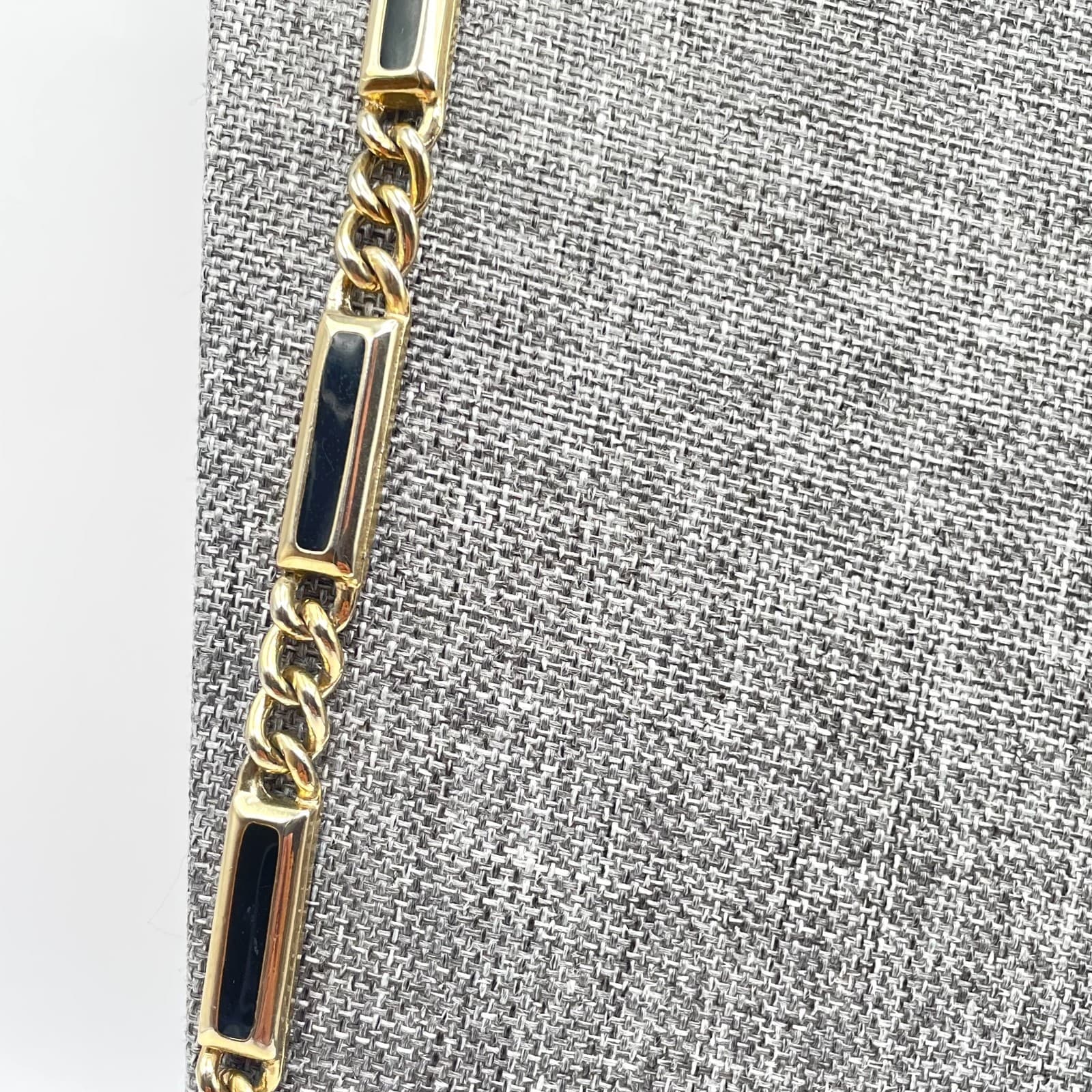 Classic Gold-Tone Flush-Set Enamel Inlay Metal Rectangular Chain Link Necklace - Thumbnail 4