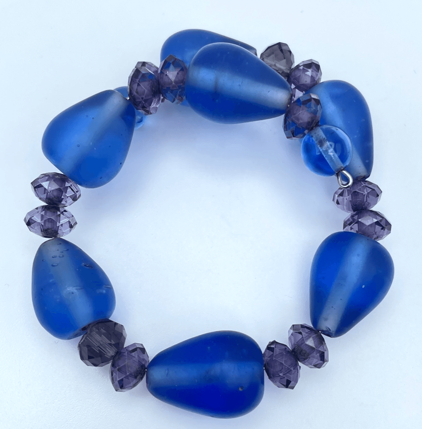Vintage Handmade Blue Purple Classic Faceted Satin Glass Beads Stretch Bracelet - Image 1