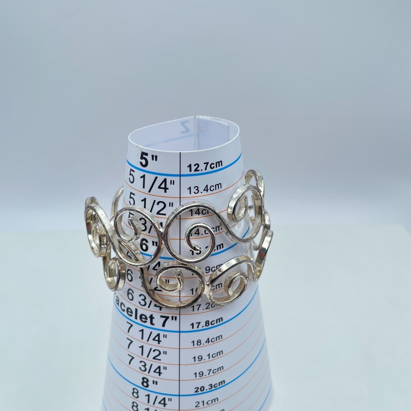 VTG Lot Of 2 Silver-Tone Classic Metal Spiral Cuff Open Cuff Bangles Bracelet - Thumbnail 3