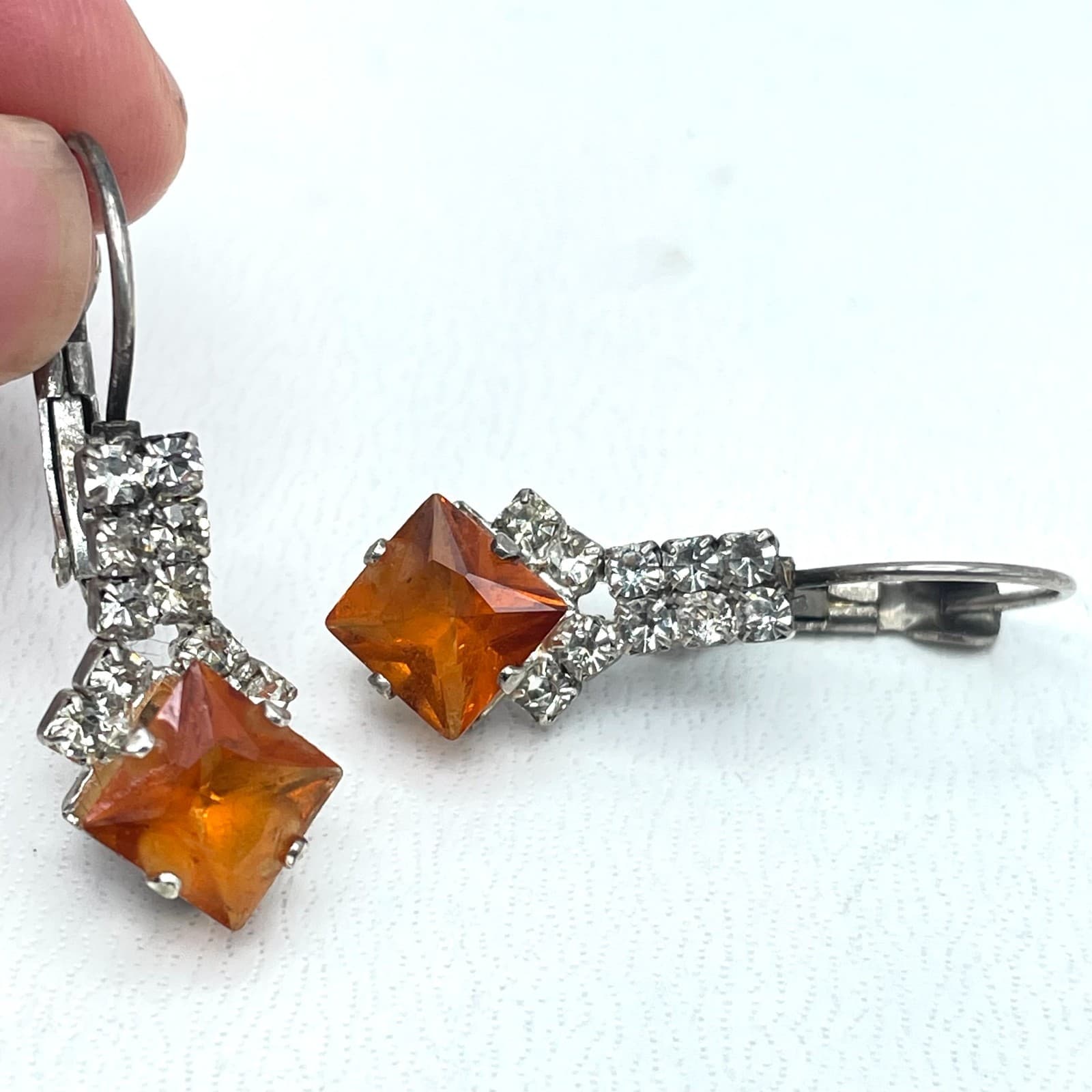 VTG Silver-Tone Rhinestone Amber-Colored Square-Cut Deep Glass Stud Earrings - Thumbnail 7