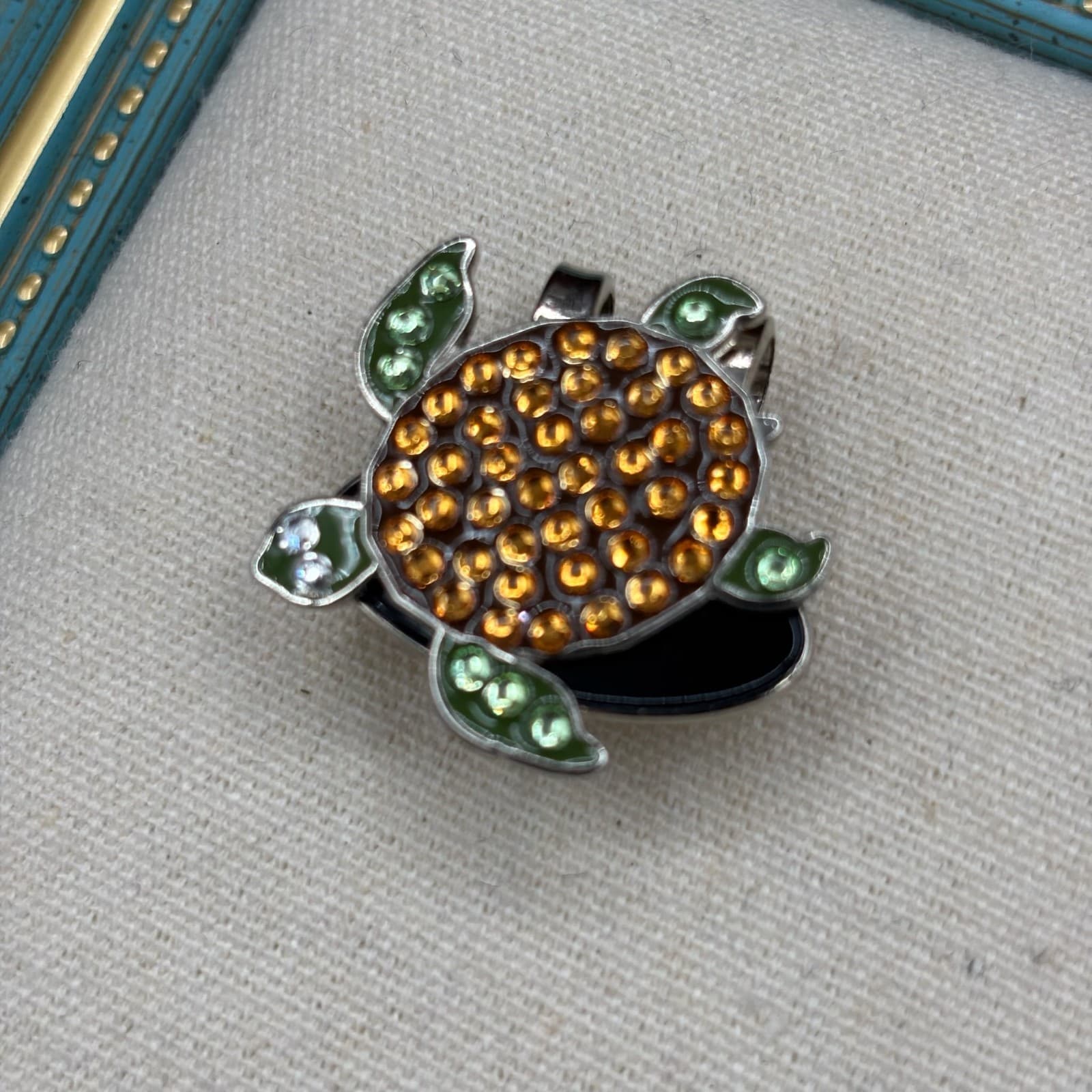 Vintage VTG Sea Turtle Rhinestone Golf Ball Marker Hat Clip Amber Green Metal 1” - Image 1