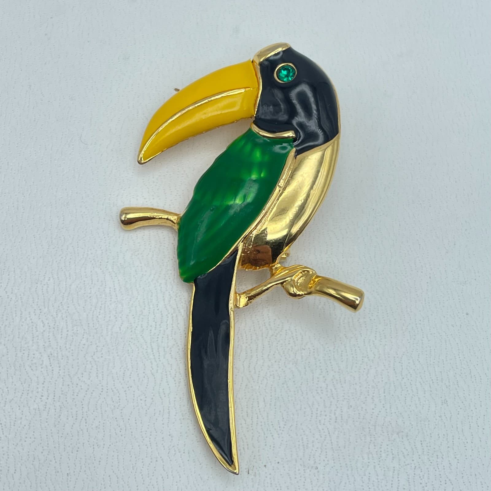 Lot of 2 VTG Gold Tone Classic Green Enamel Rhinestone Toucan Bird Brooch Pin - Thumbnail 4