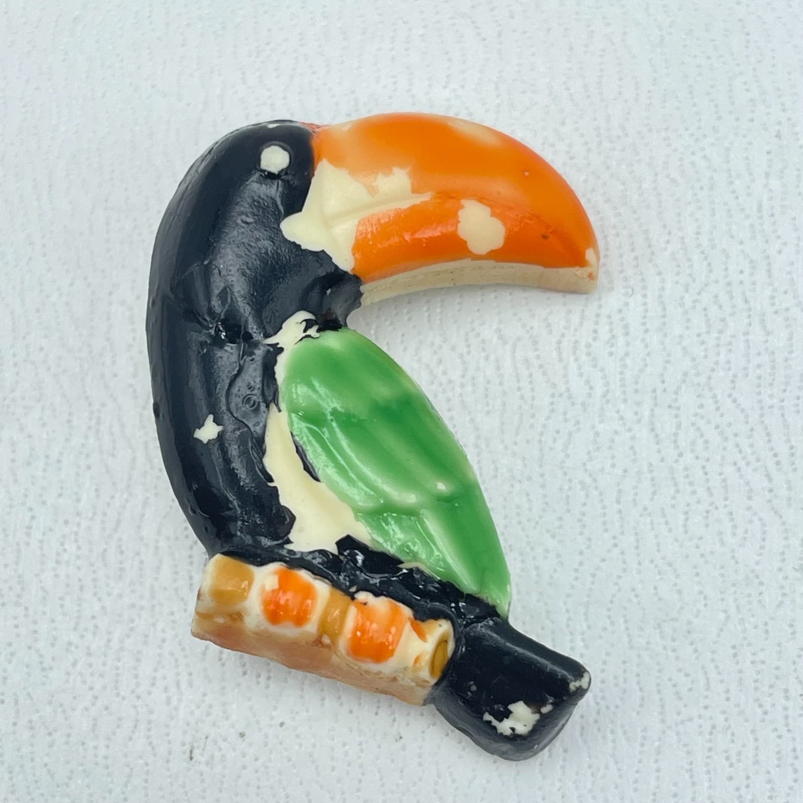 Lot of 2 VTG Gold Tone Classic Green Enamel Rhinestone Toucan Bird Brooch Pin - Thumbnail 7