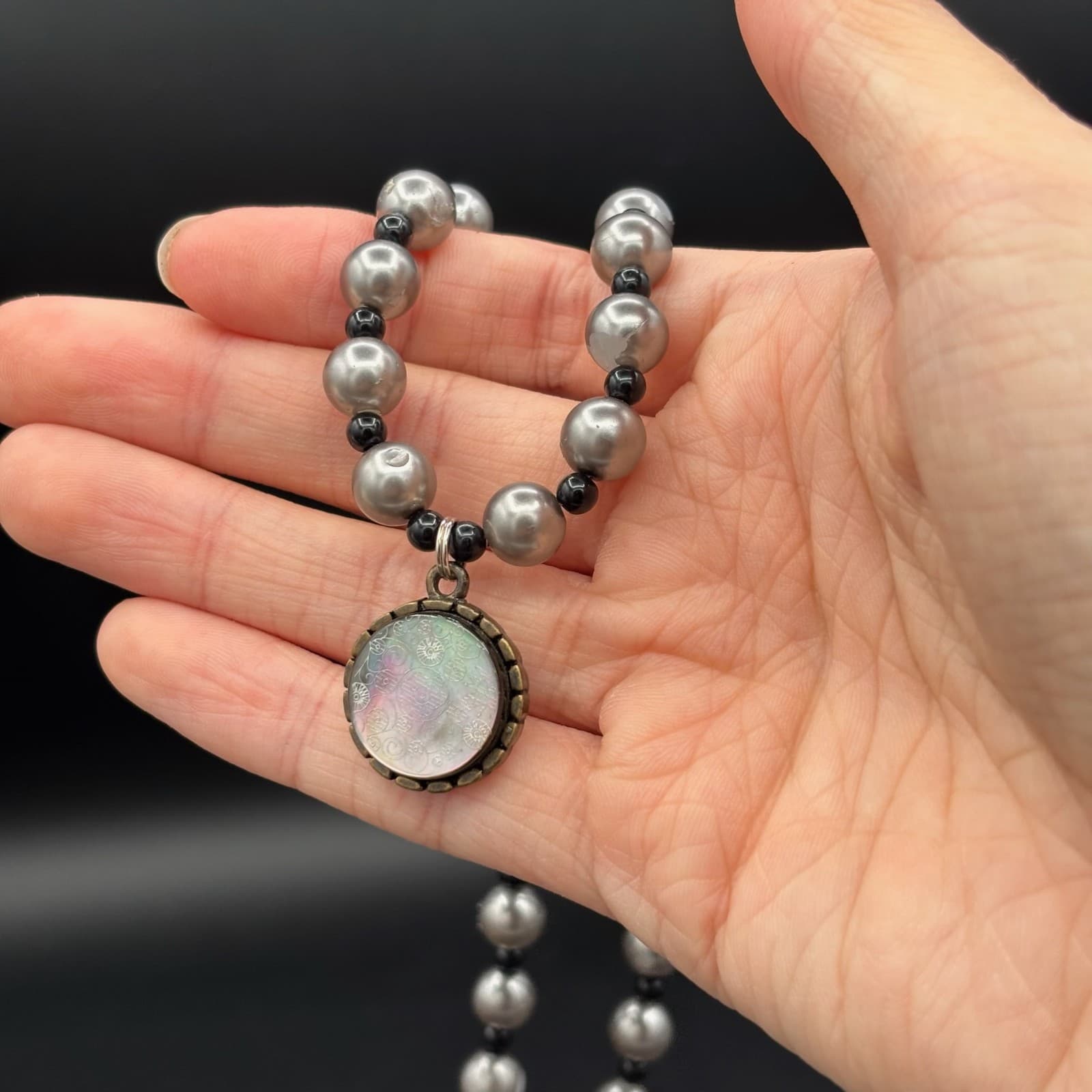 Vintage Gray & Black Beaded Necklace Loabster Lock with Round Medallion Pendant - Thumbnail 4