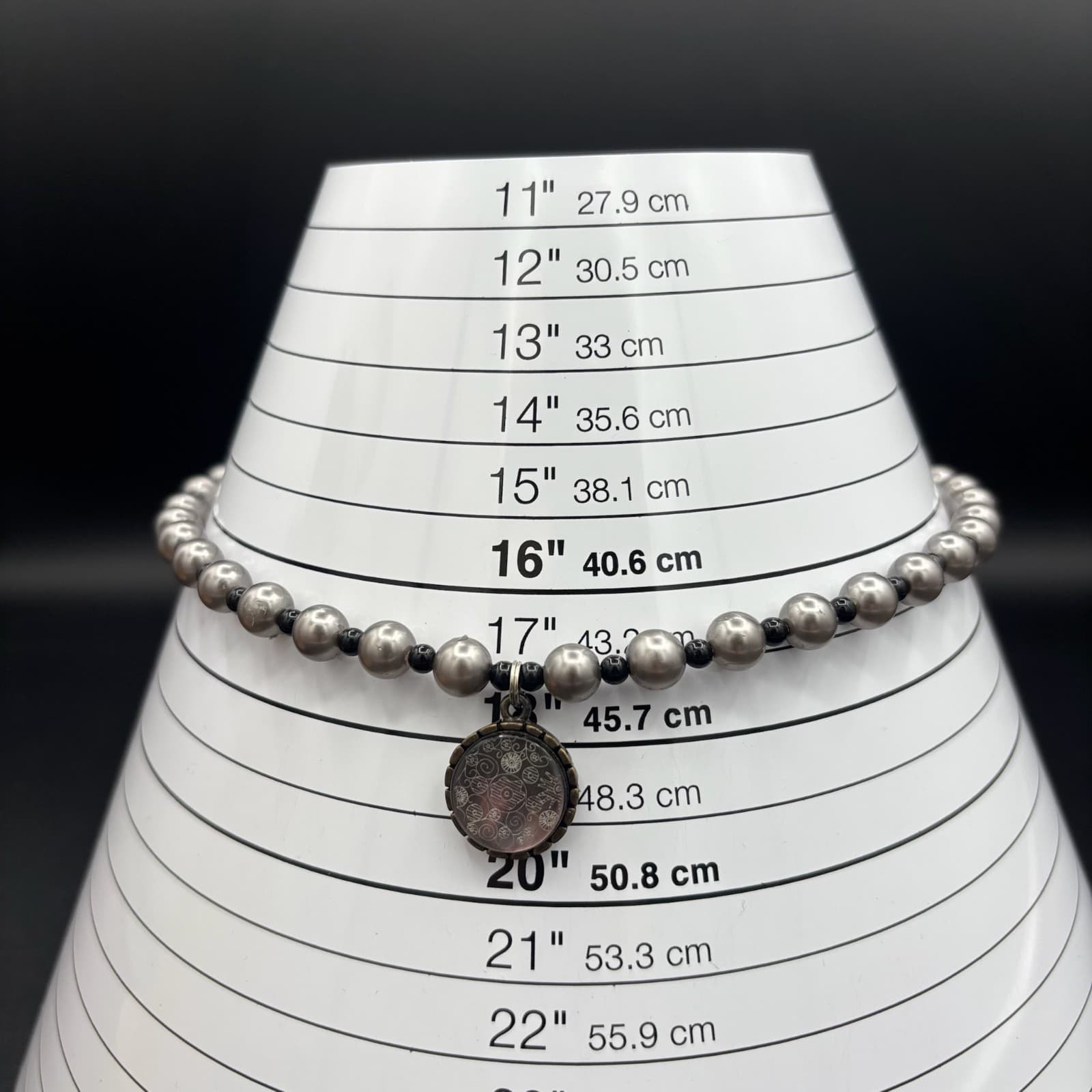 Vintage Gray & Black Beaded Necklace Loabster Lock with Round Medallion Pendant - Thumbnail 5