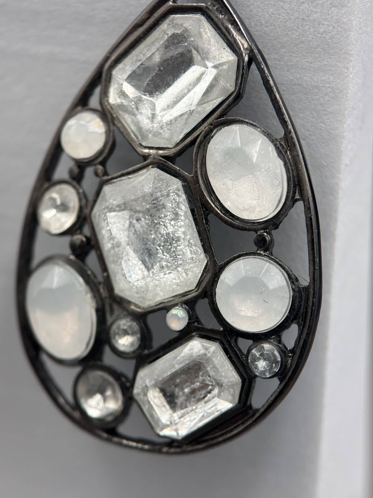 Gunmetal Teardrop Earrings Crystal Mixed-Cut Glam Statement - Thumbnail 2
