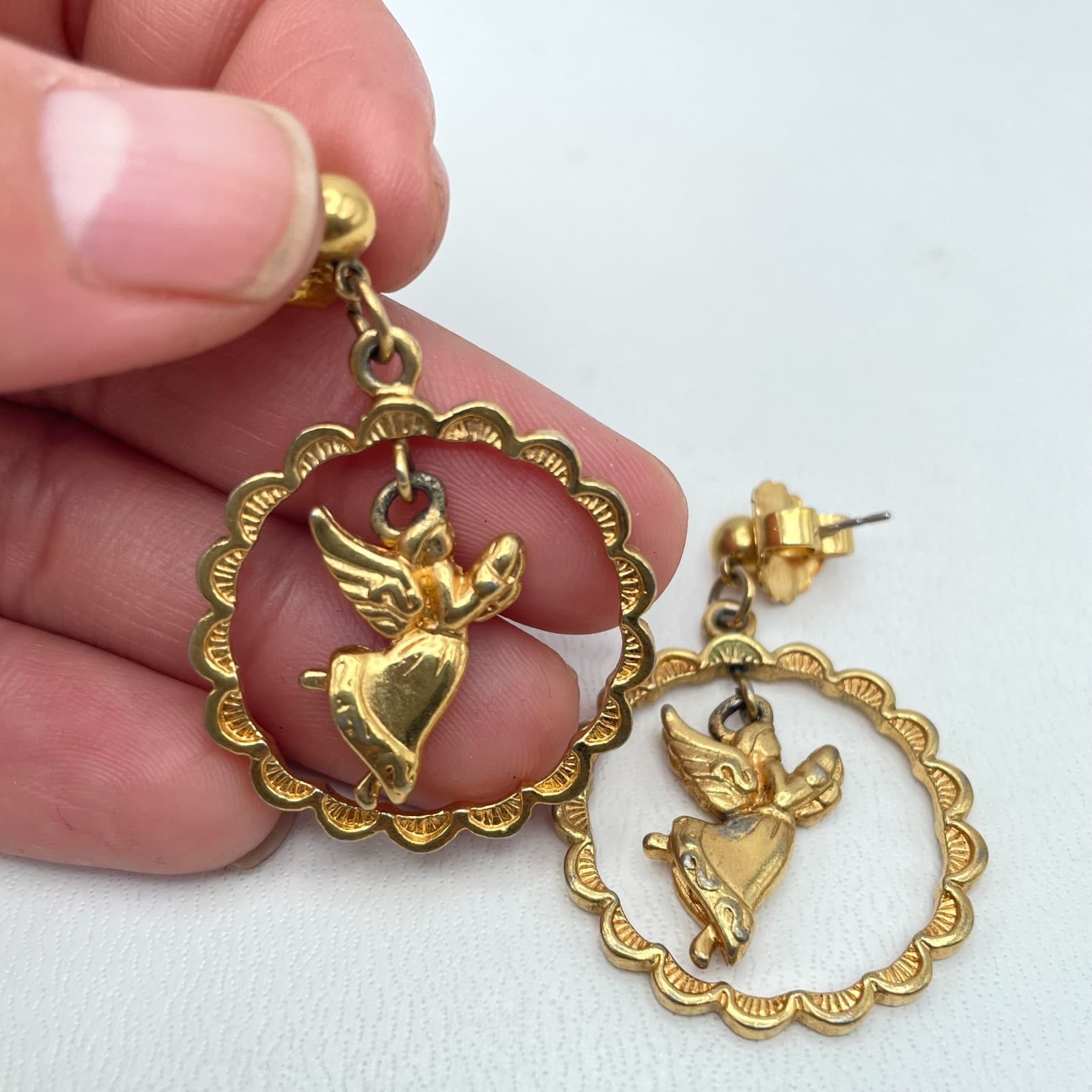 Vintage Gold-Tone Engraved Metal Soaring Angel Dangle Butterfly Back Earrings - Thumbnail 7